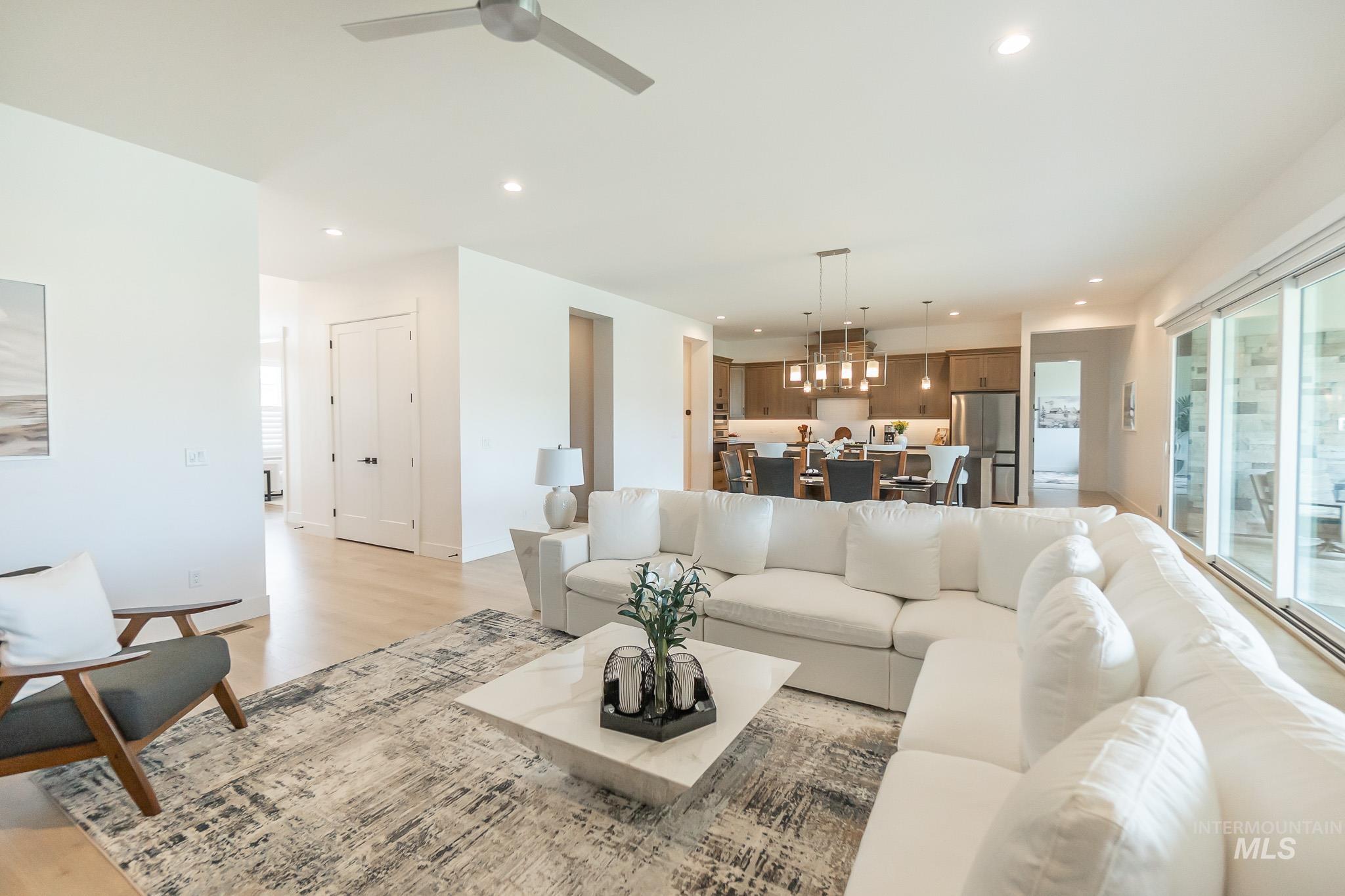 207 S Eagles Roost Way Property Photo 13