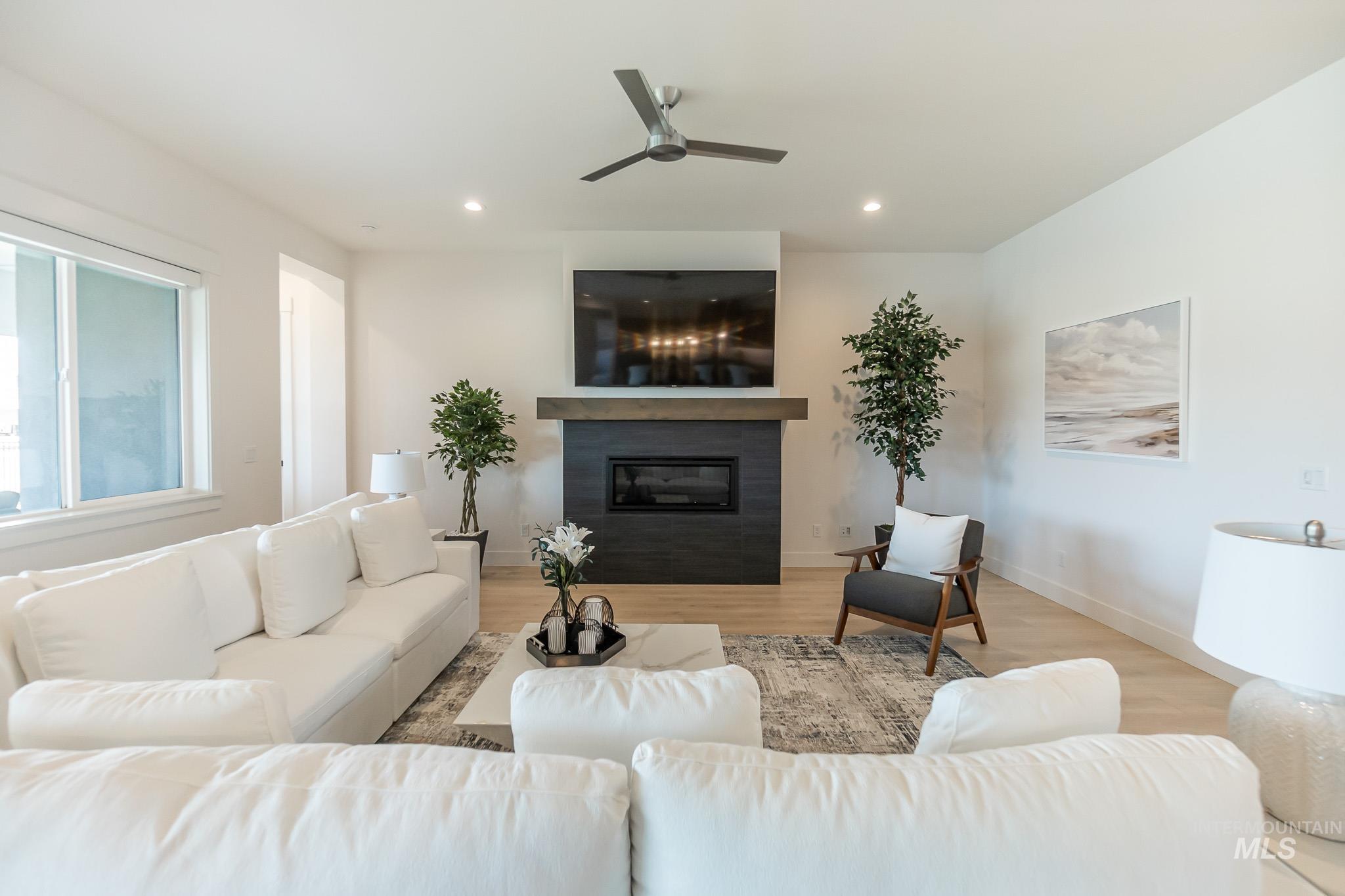 207 S Eagles Roost Way Property Photo 15
