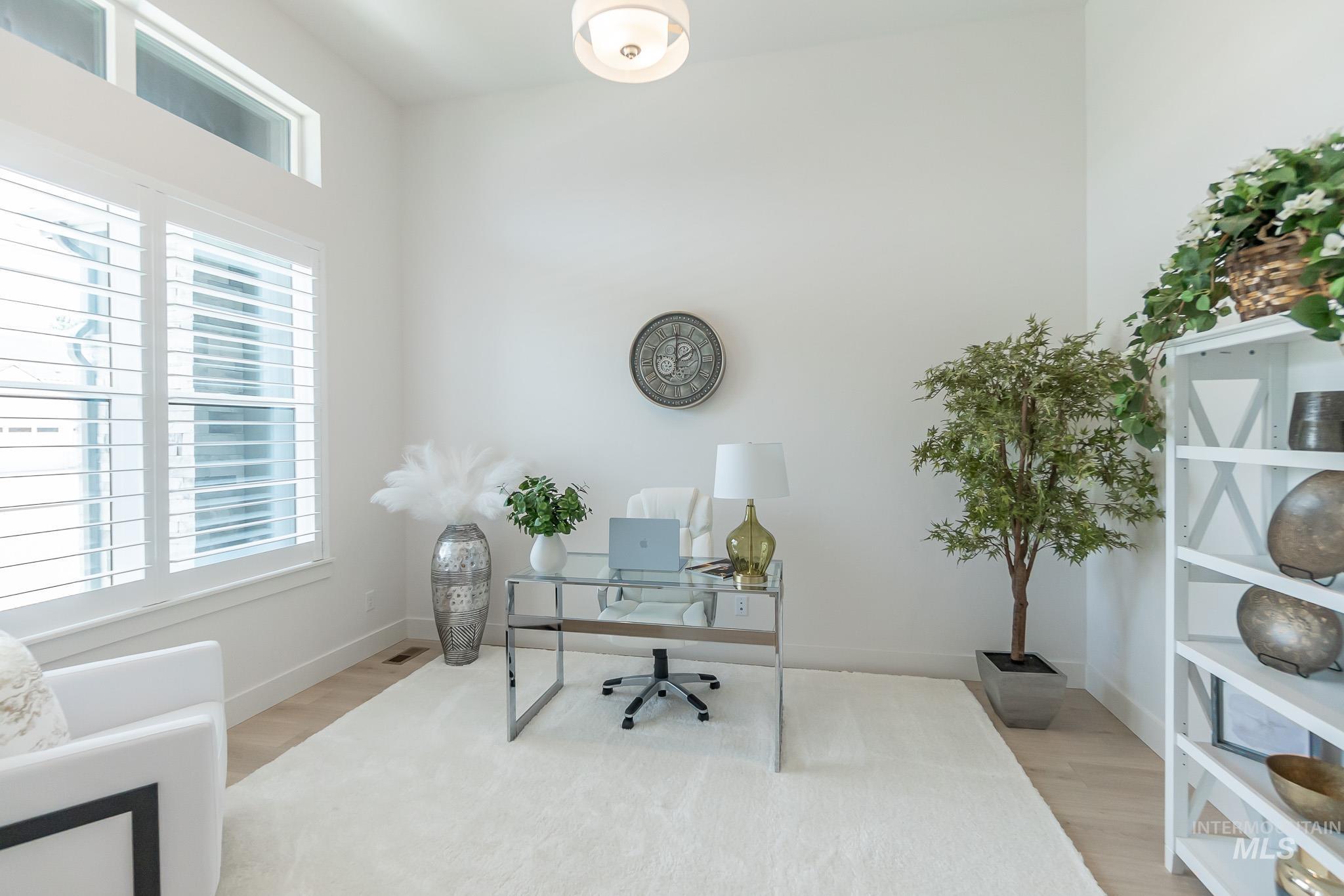 207 S Eagles Roost Way Property Photo 30