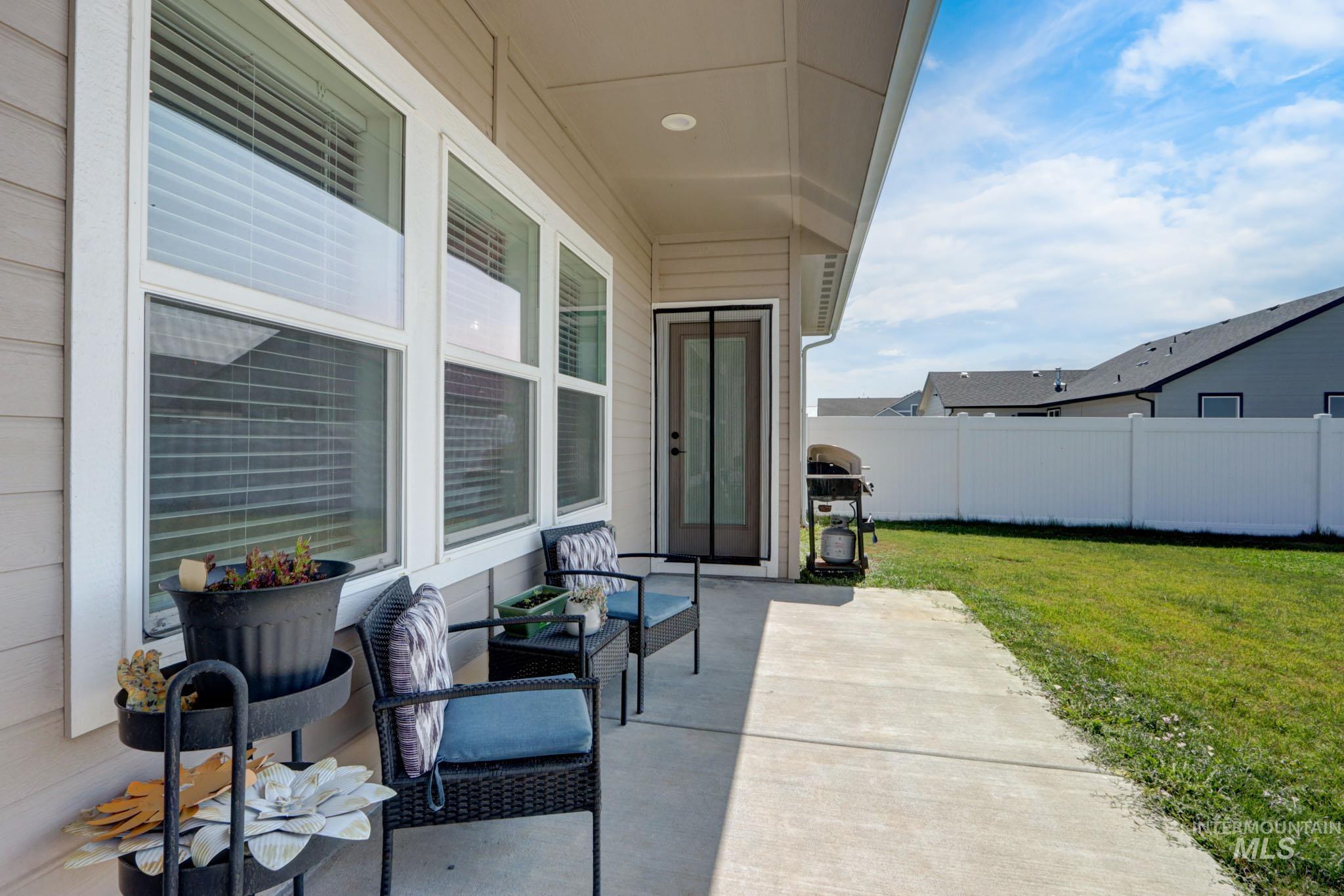2440 Torrey Pines Ct Property Photo 30