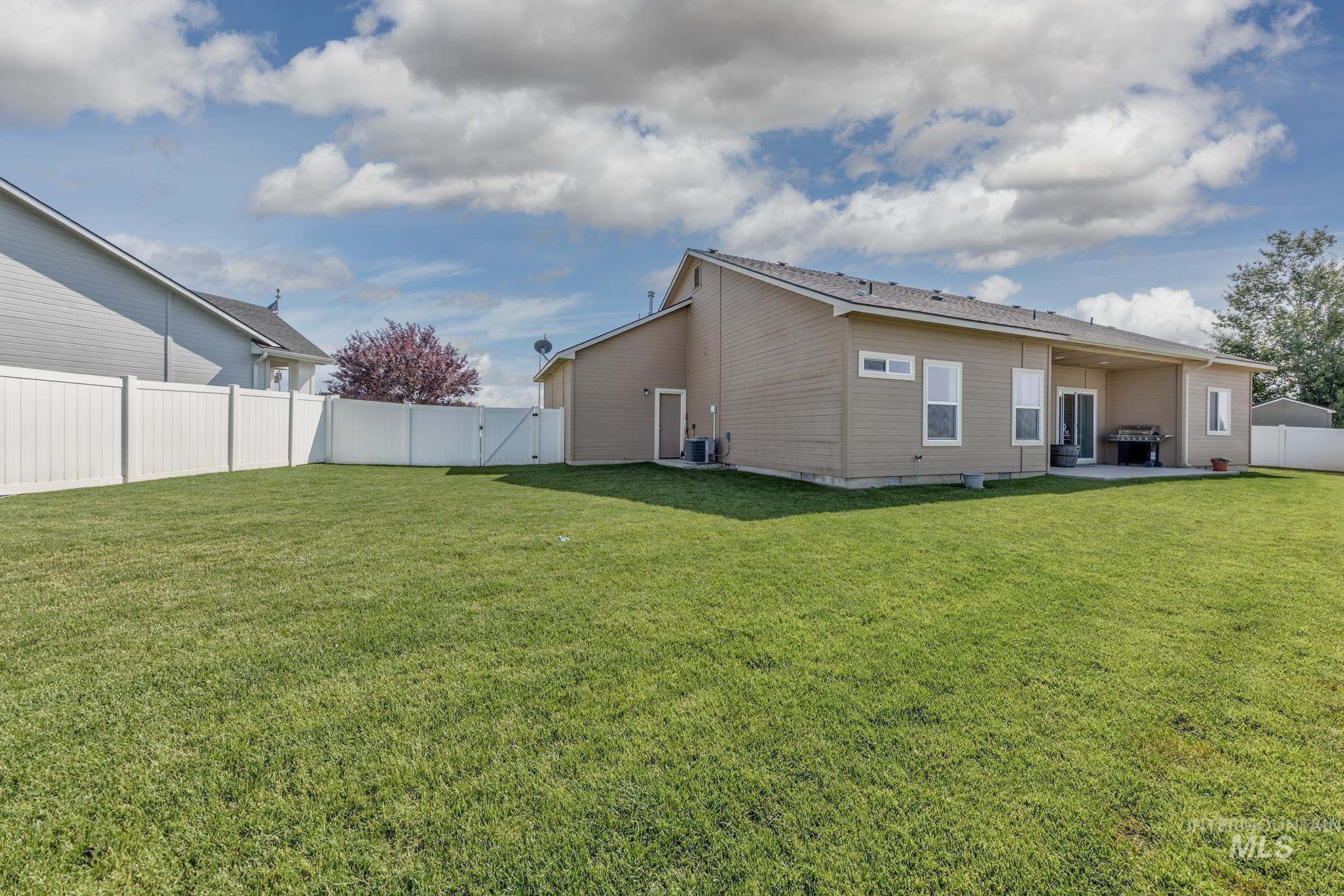 2140 Lisa Court Property Photo 27