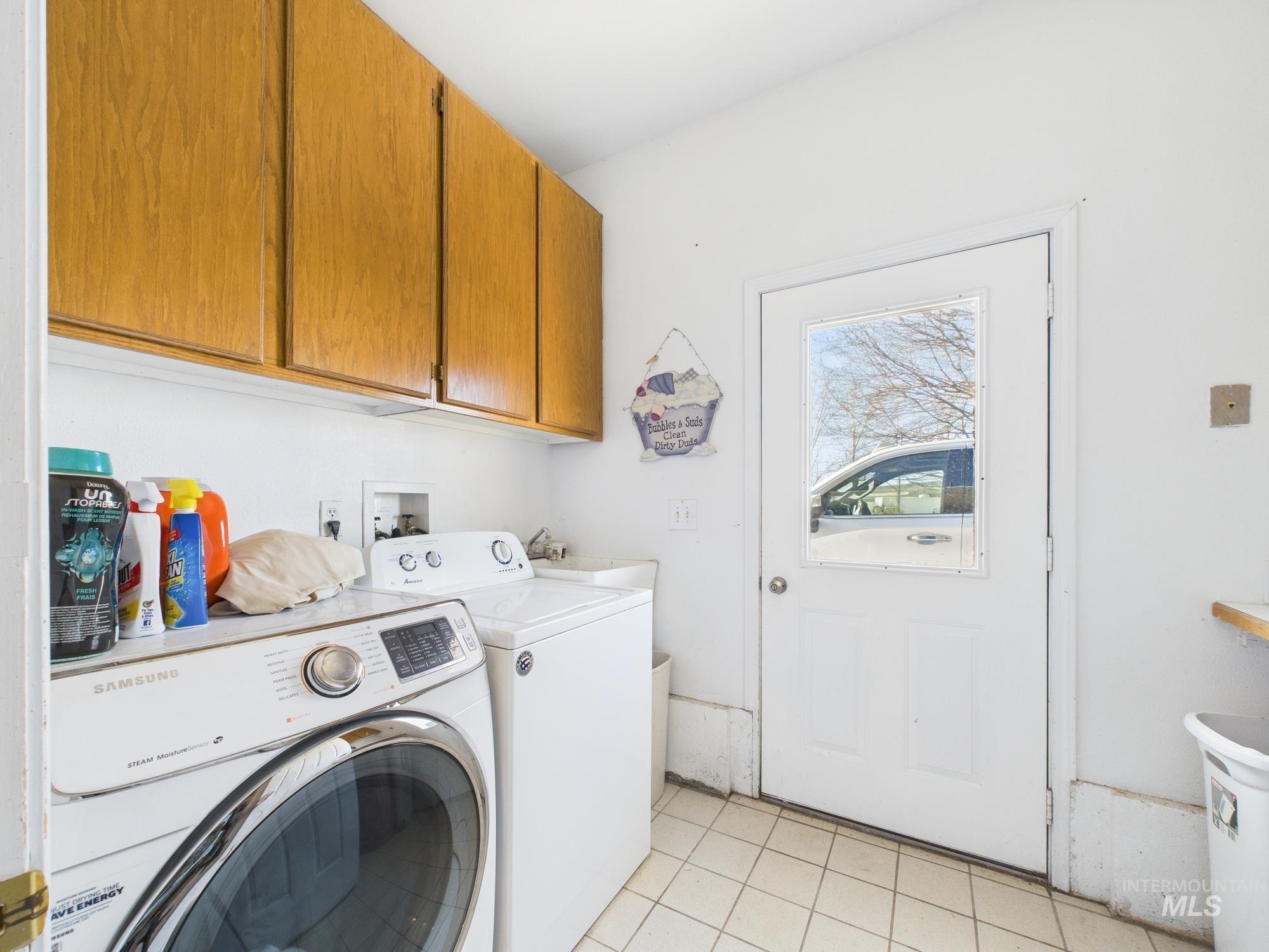1725 W Central Road Property Photo 31