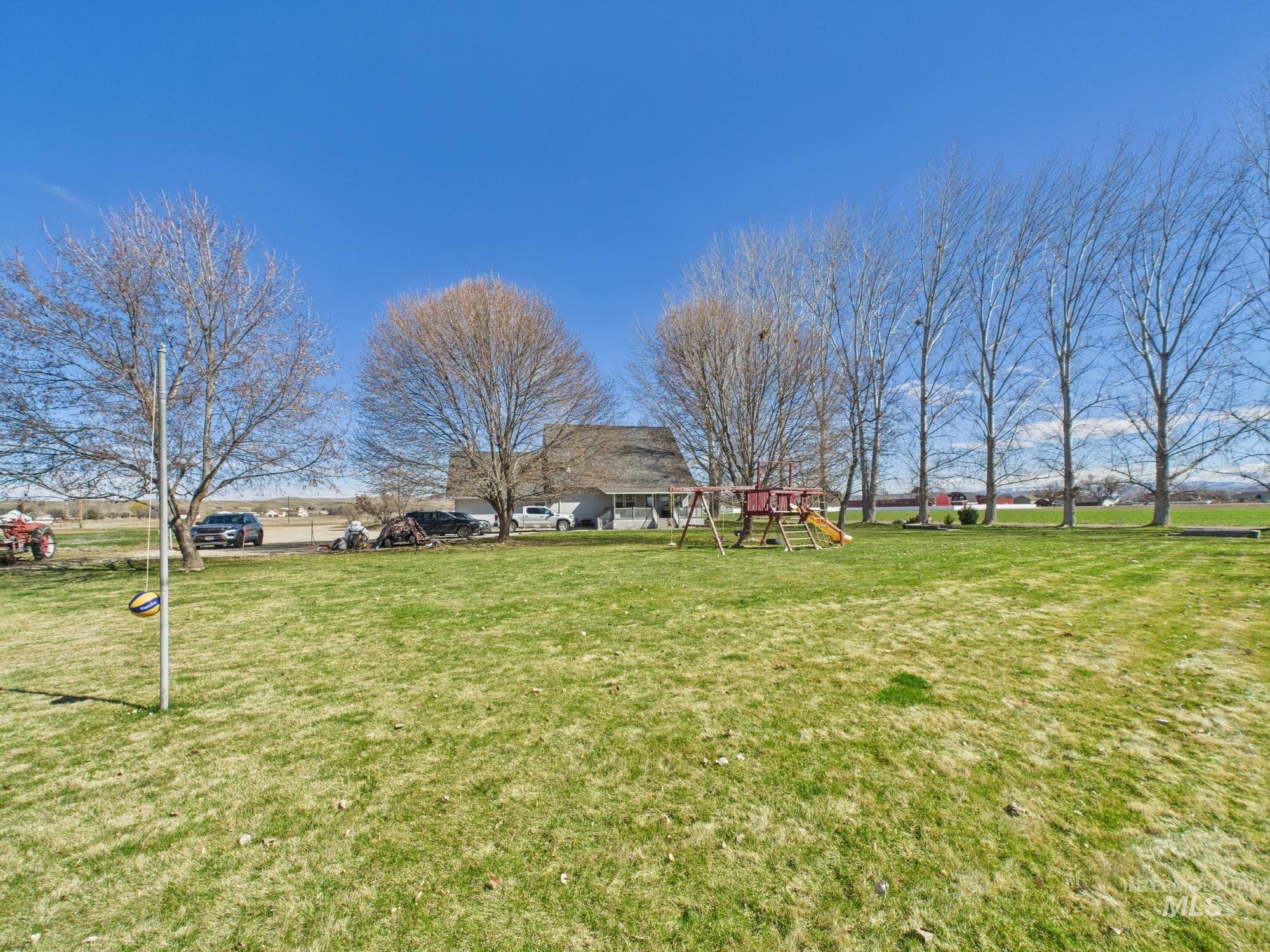 1725 W Central Road Property Photo 38