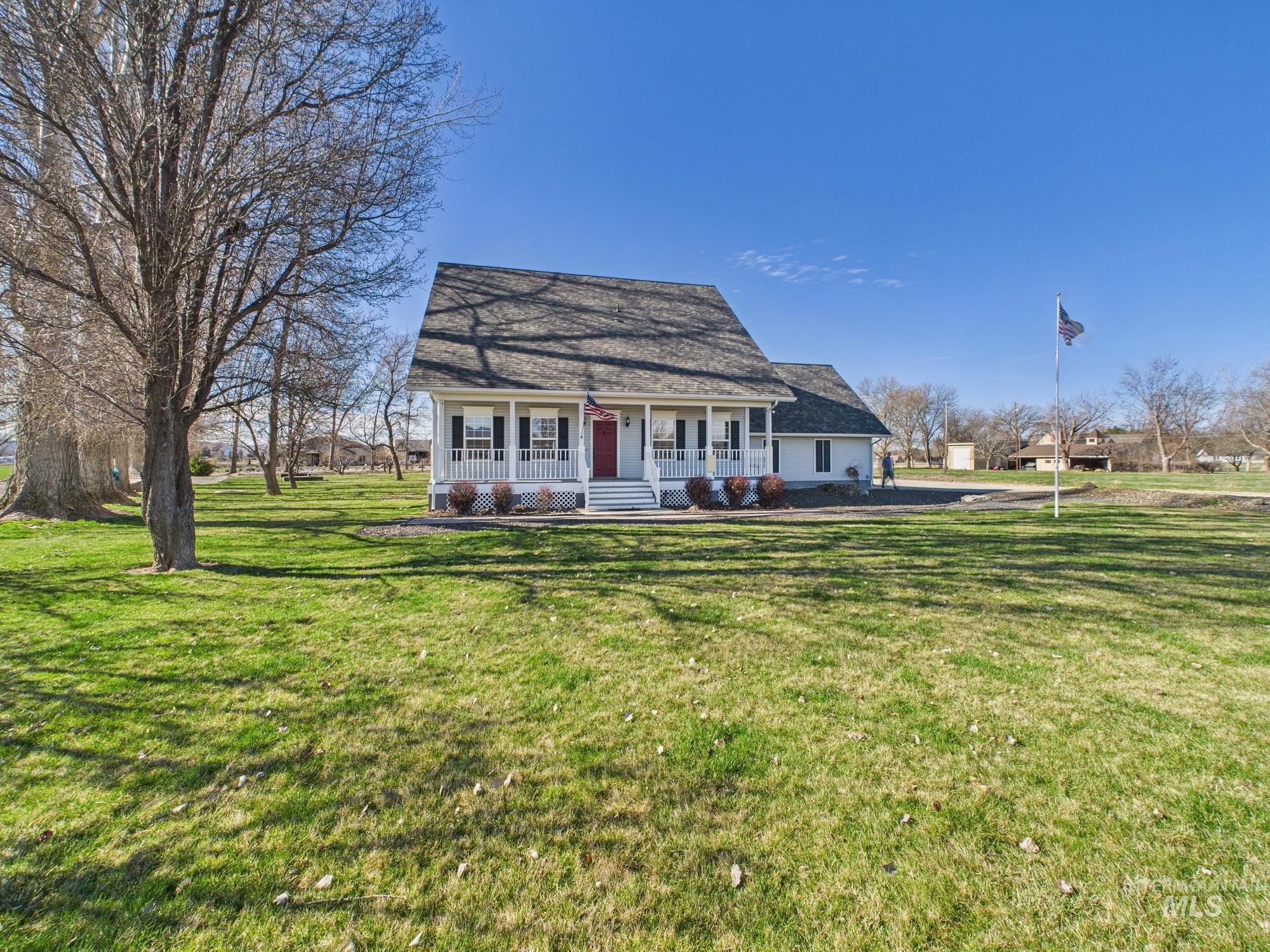 1725 W Central Road Property Photo 43