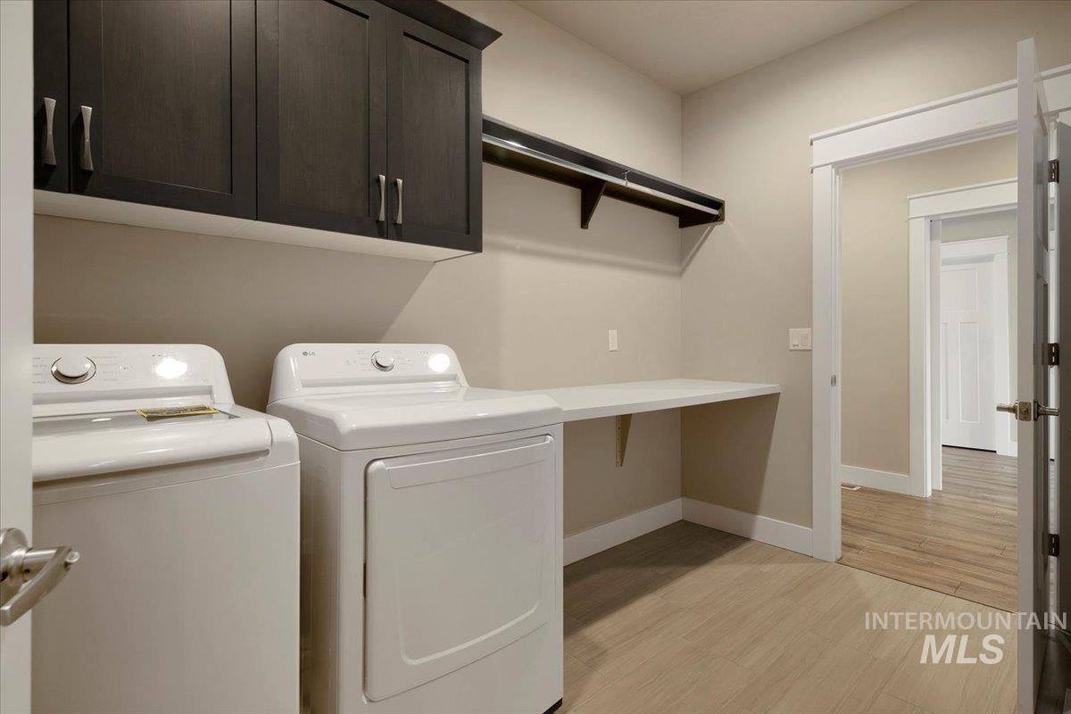 677 E Andes Dr. Property Photo 26