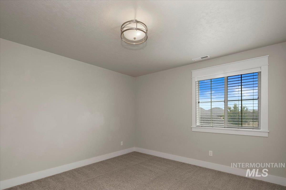 677 E Andes Dr. Property Photo 38