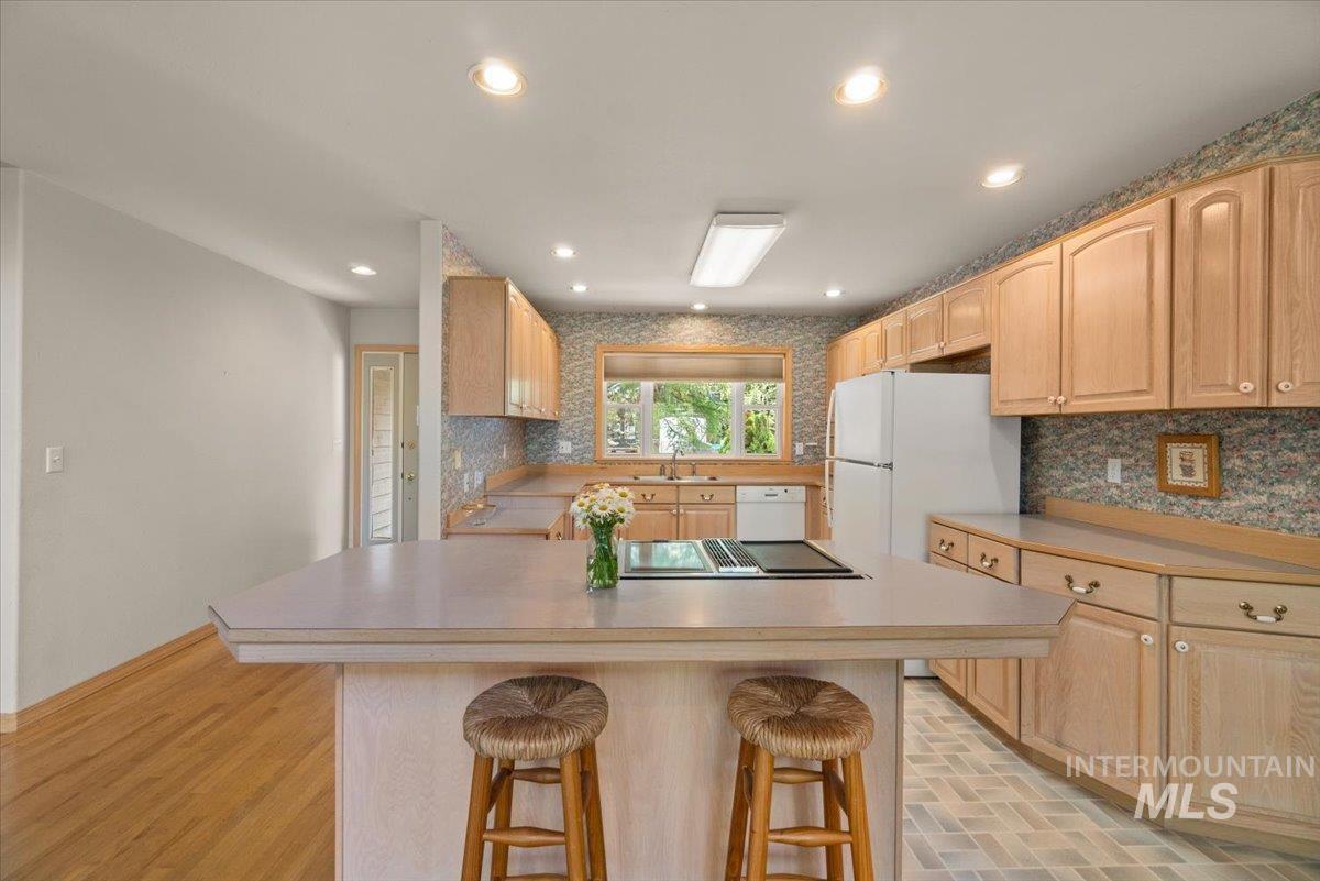 415 Mcginnis Property Photo 5