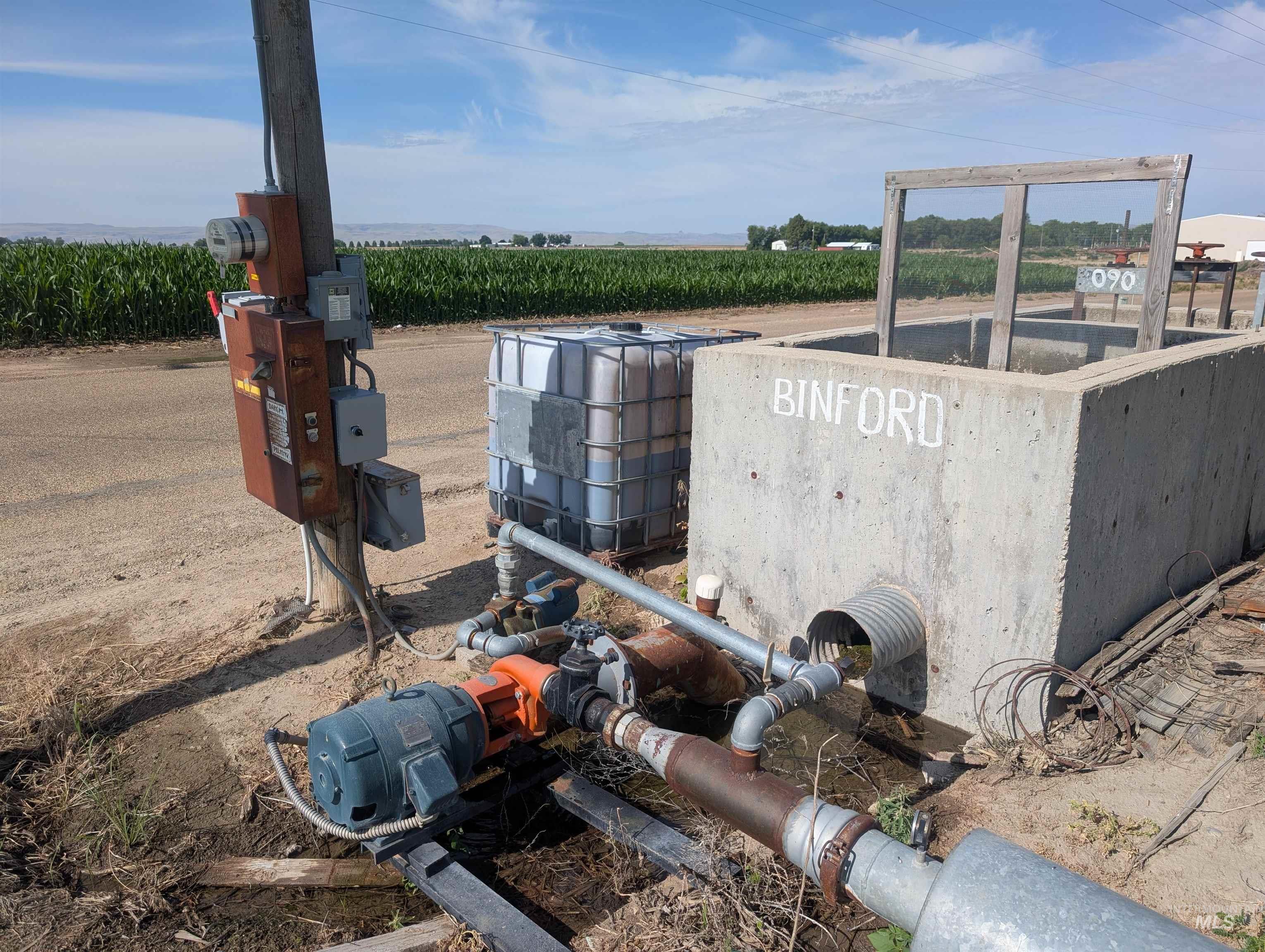 000 Lower Pleasant Ridge Road Property Photo 5