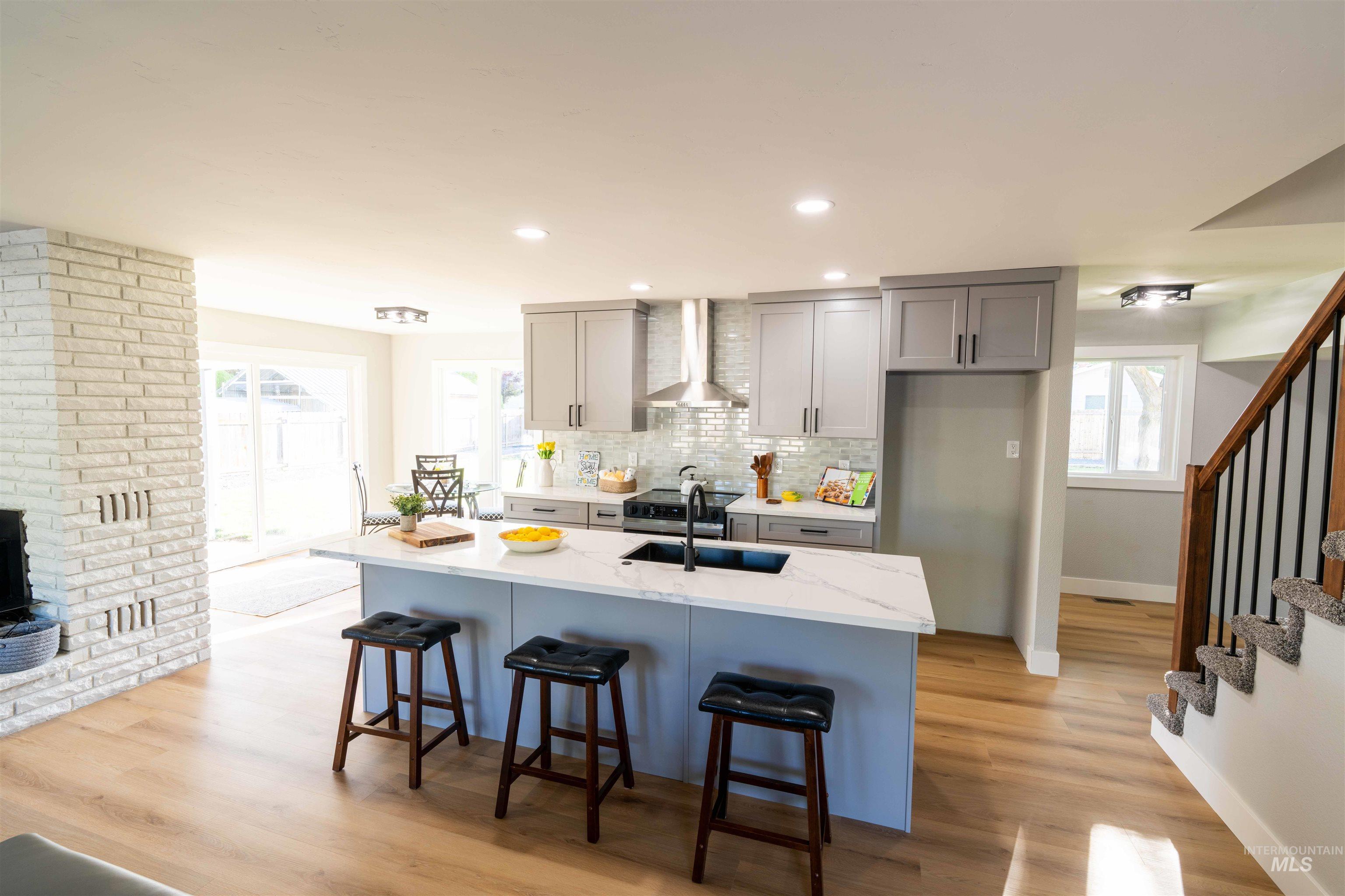 16103 S Kimball Ave Property Photo 15
