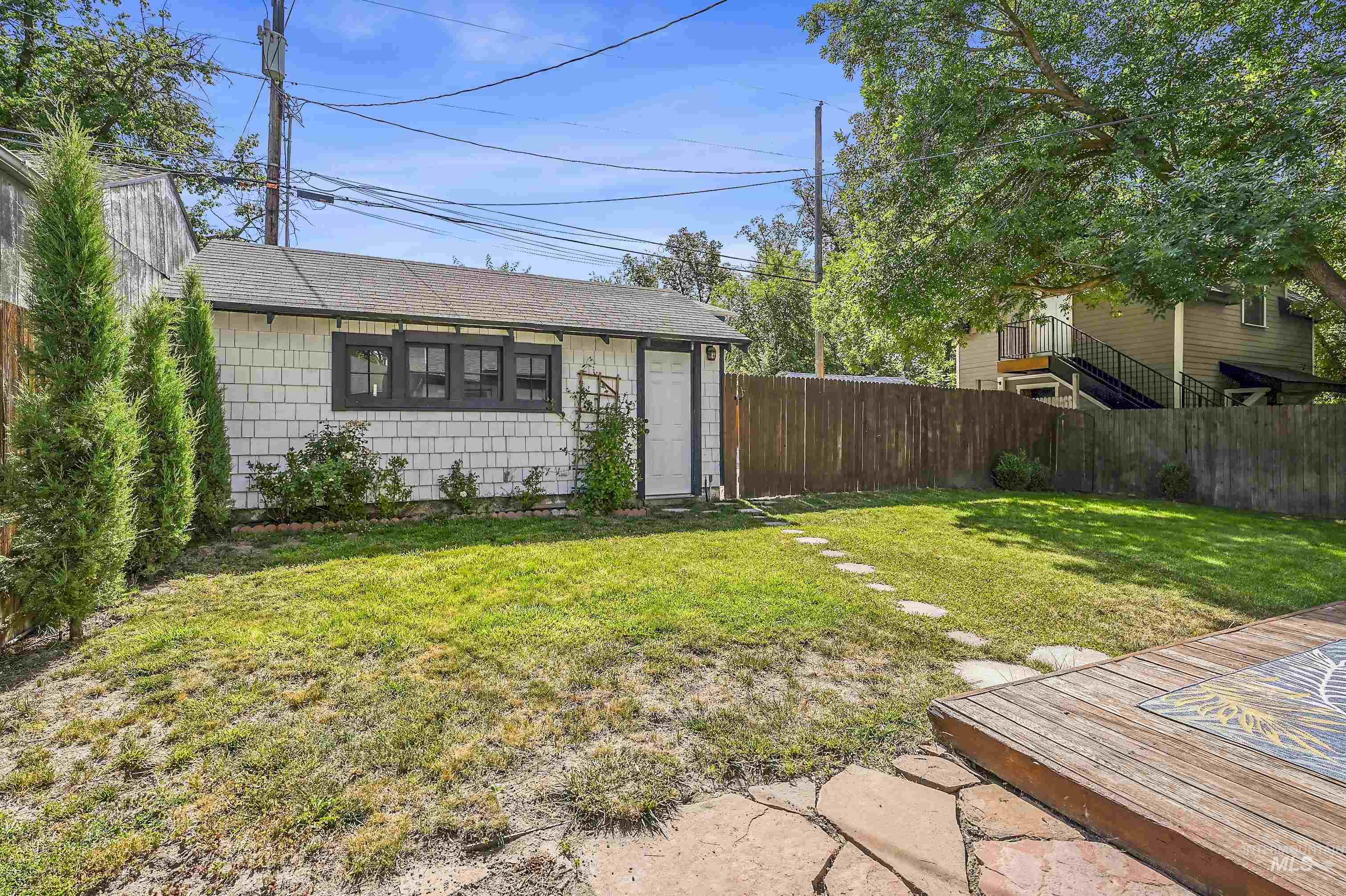 1806 N 8th Street Property Photo 36