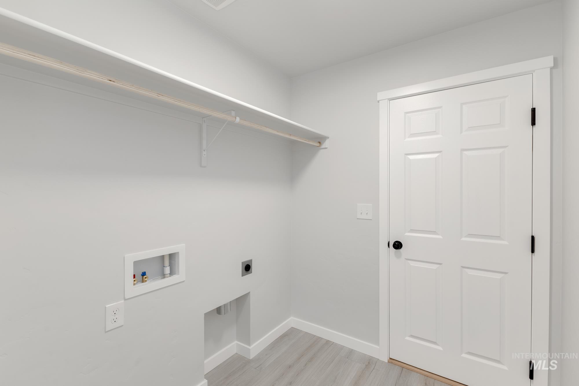 2128 N 7th E St Property Photo 14