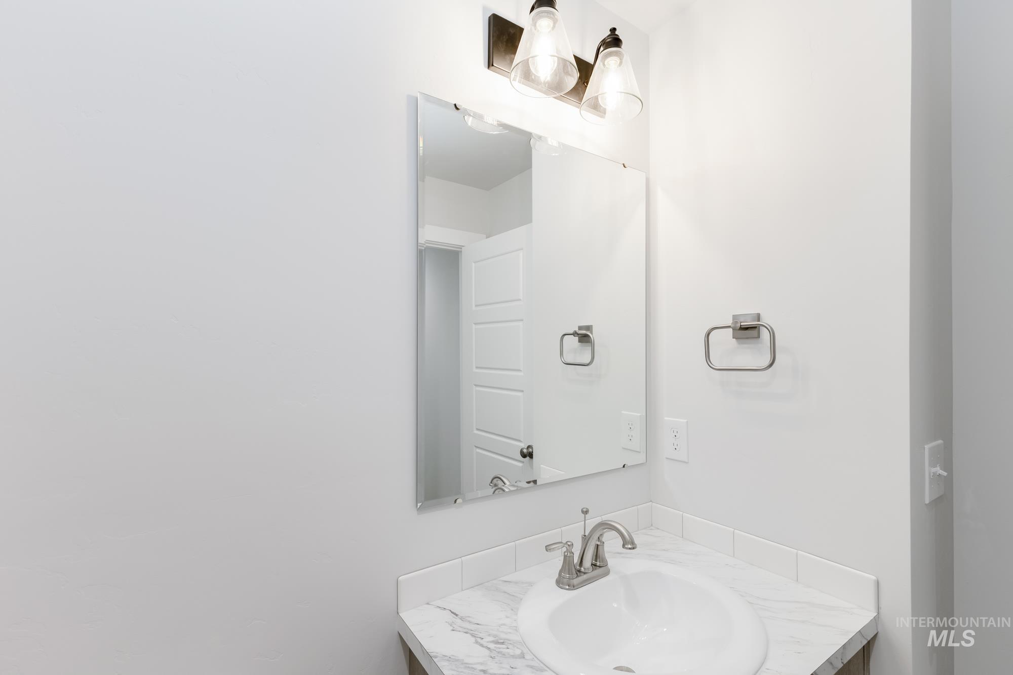 11104 W Teratai St Property Photo 8
