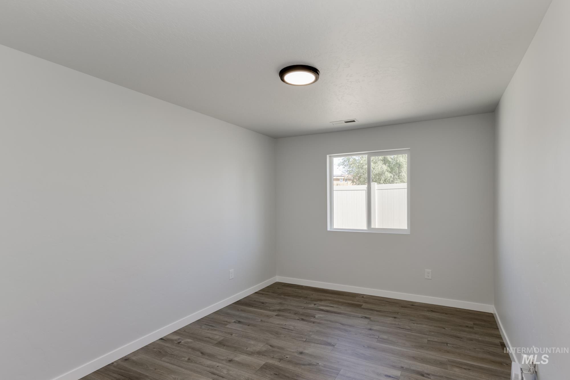 2388 N Carly Ave Property Photo 16