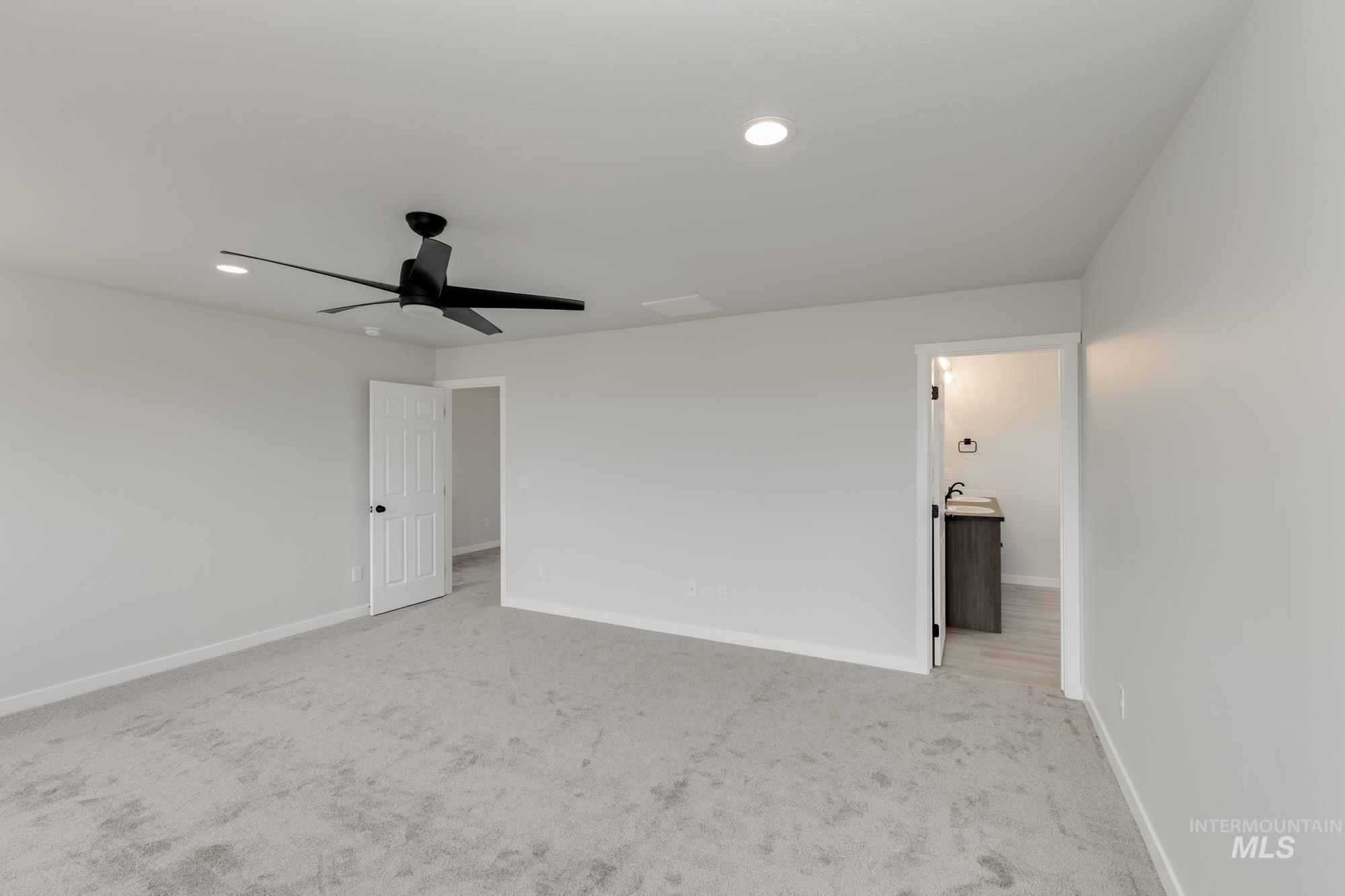 2898 W Animas Creek Dr Property Photo 20