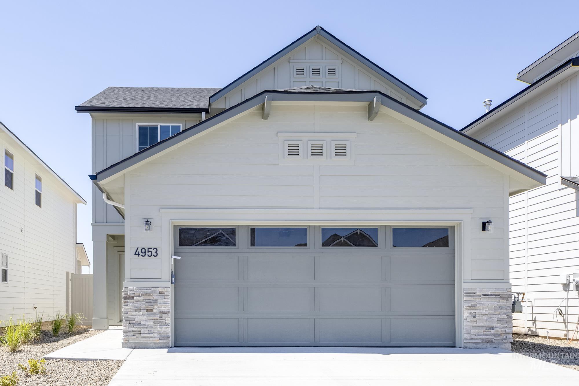 4953 S Amorita Ave Property Photo 1