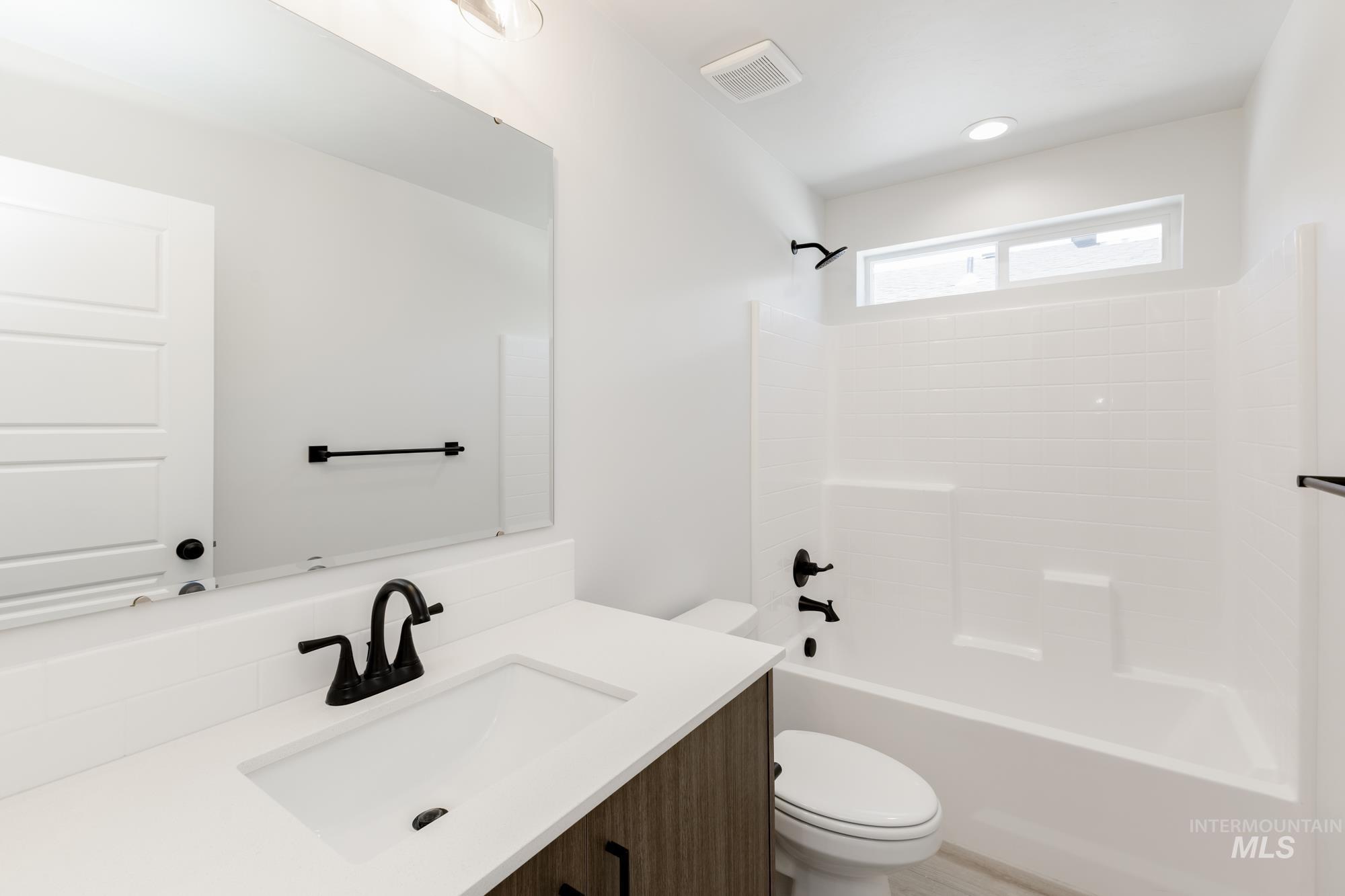 4953 S Amorita Ave Property Photo 14