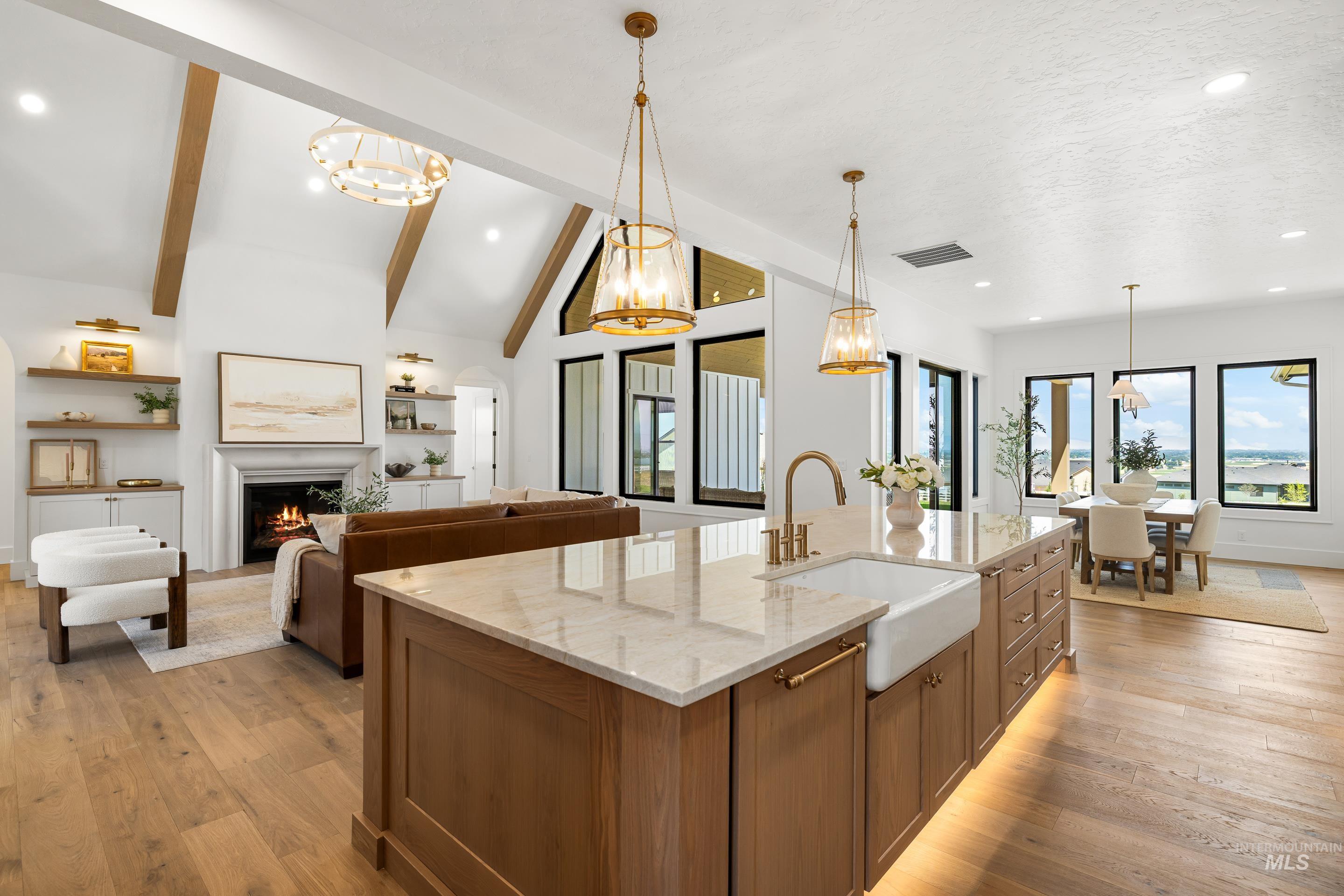 13928 Shafer Butte Way Property Photo 17