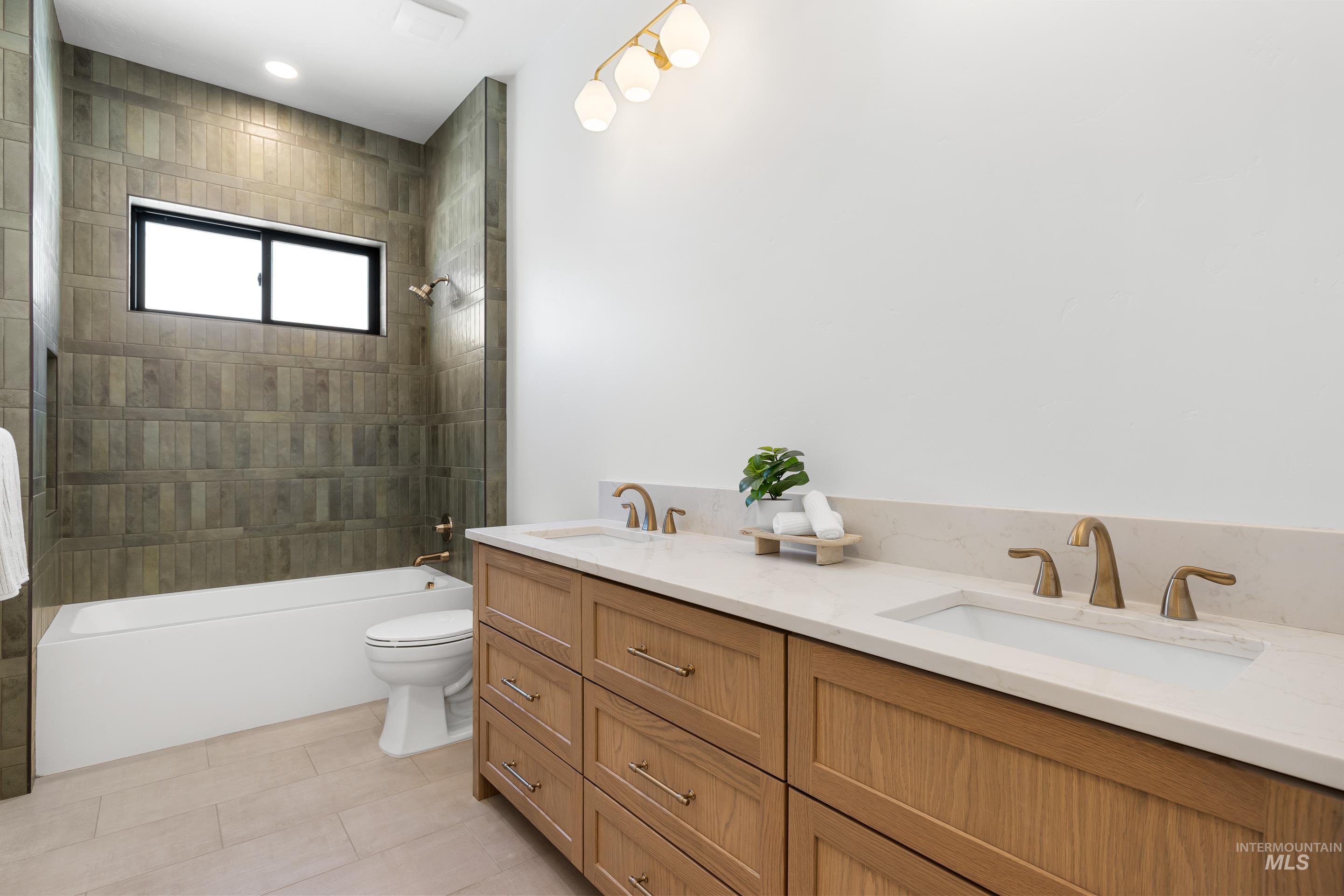 13928 Shafer Butte Way Property Photo 43