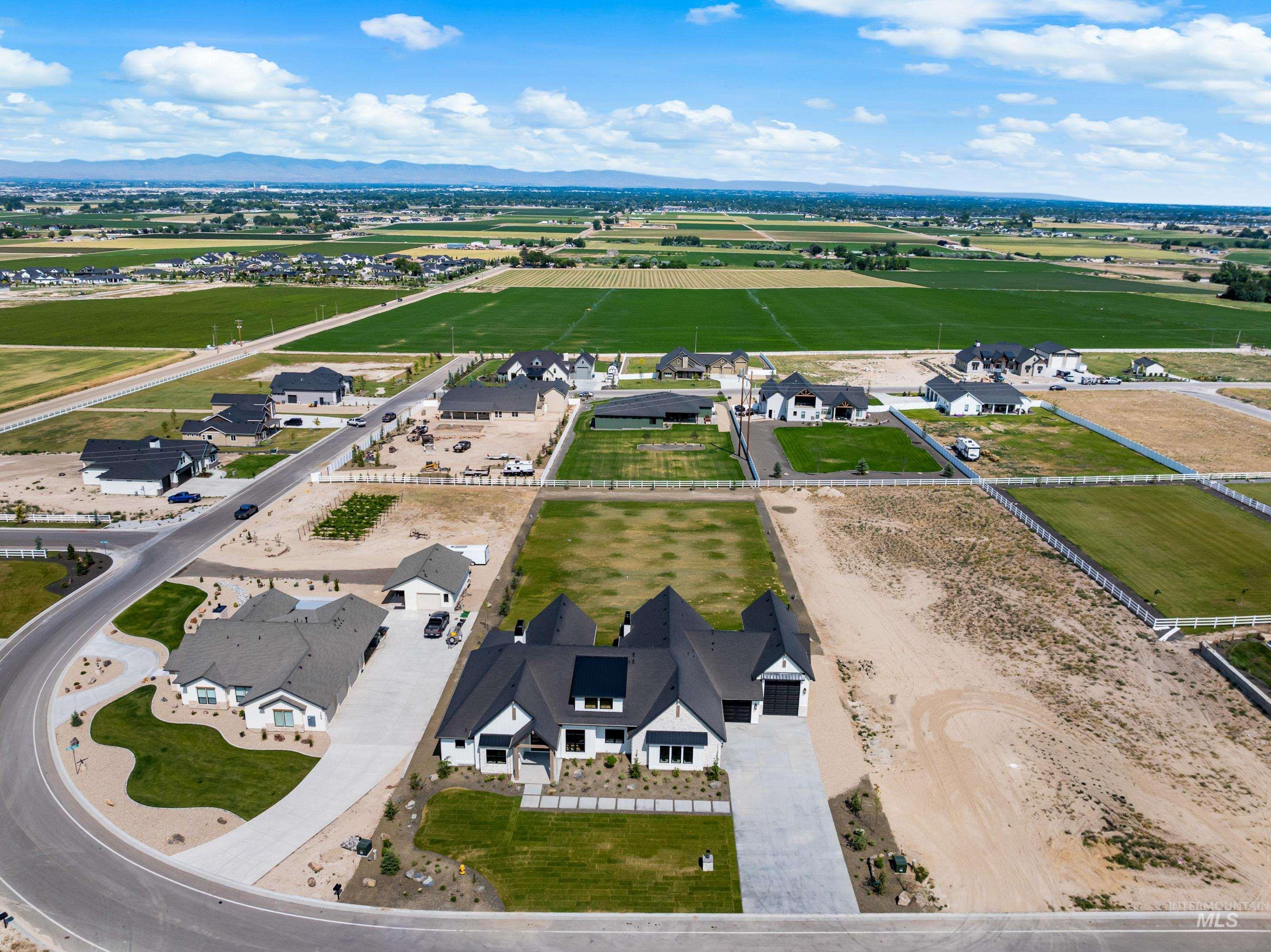 13928 Shafer Butte Way Property Photo 49