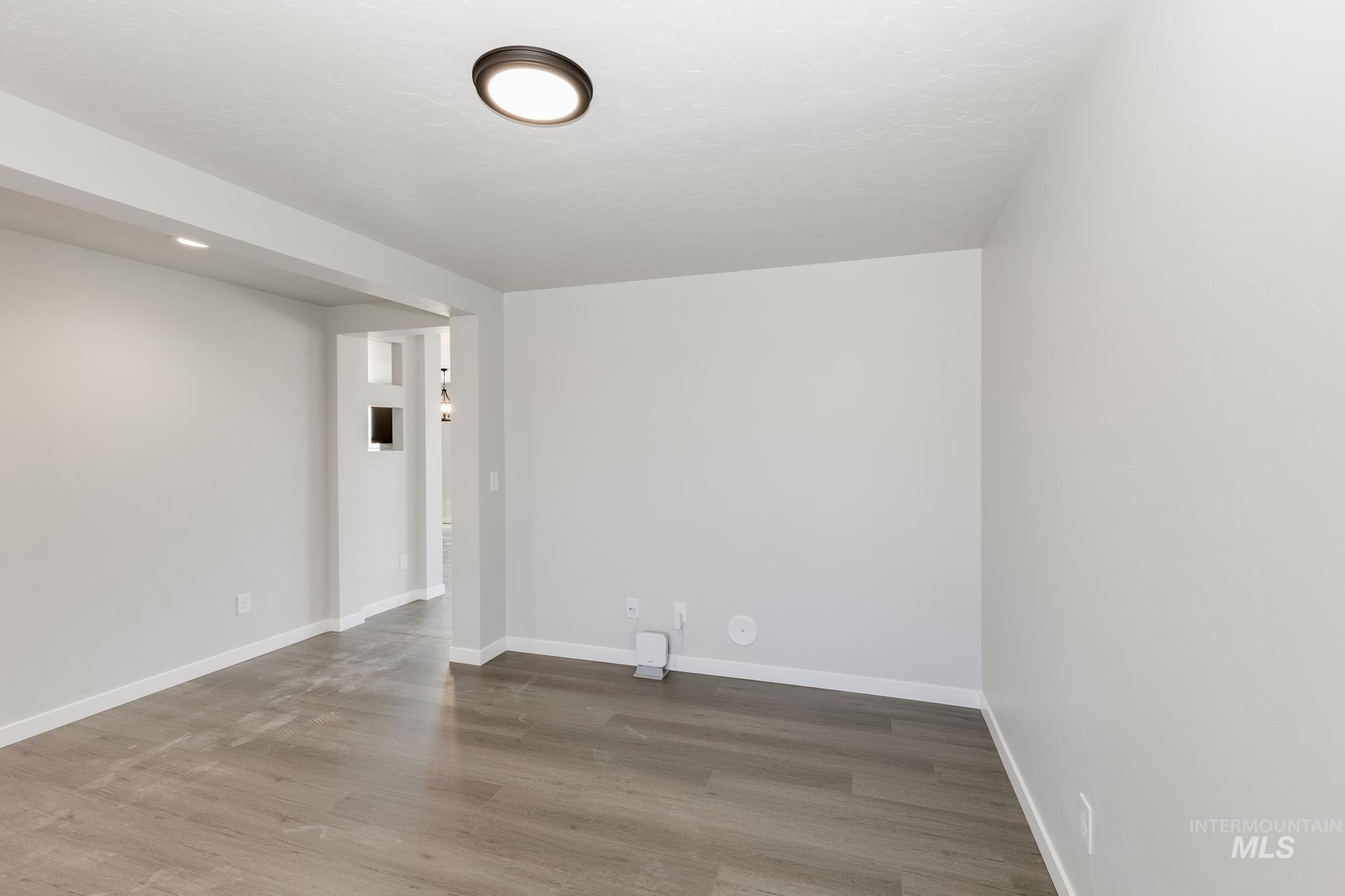 8470 S Tyrion Way Property Photo 8