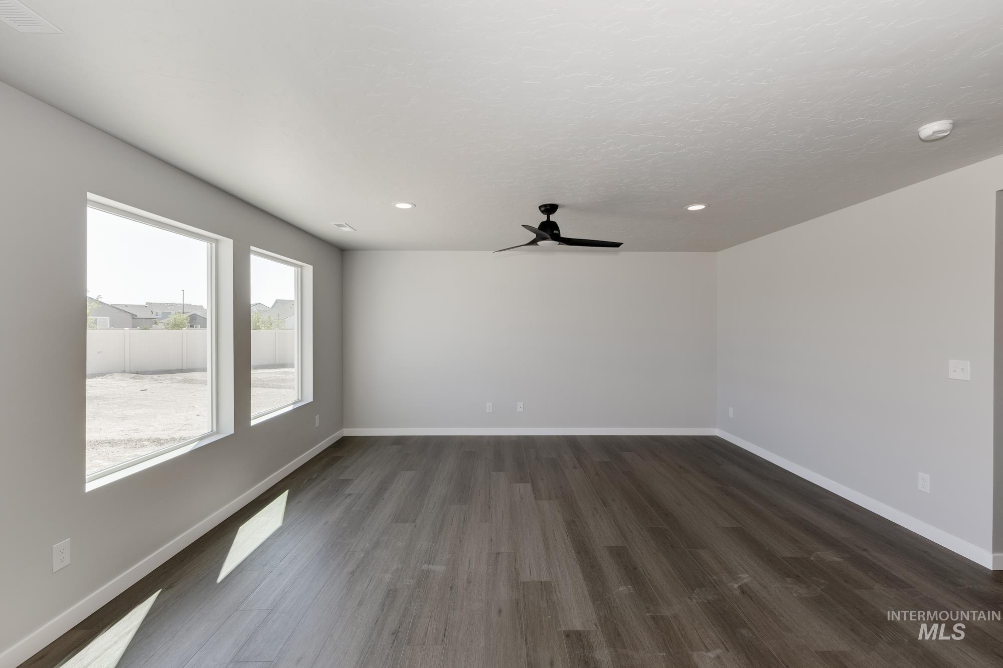 8470 S Tyrion Way Property Photo 9