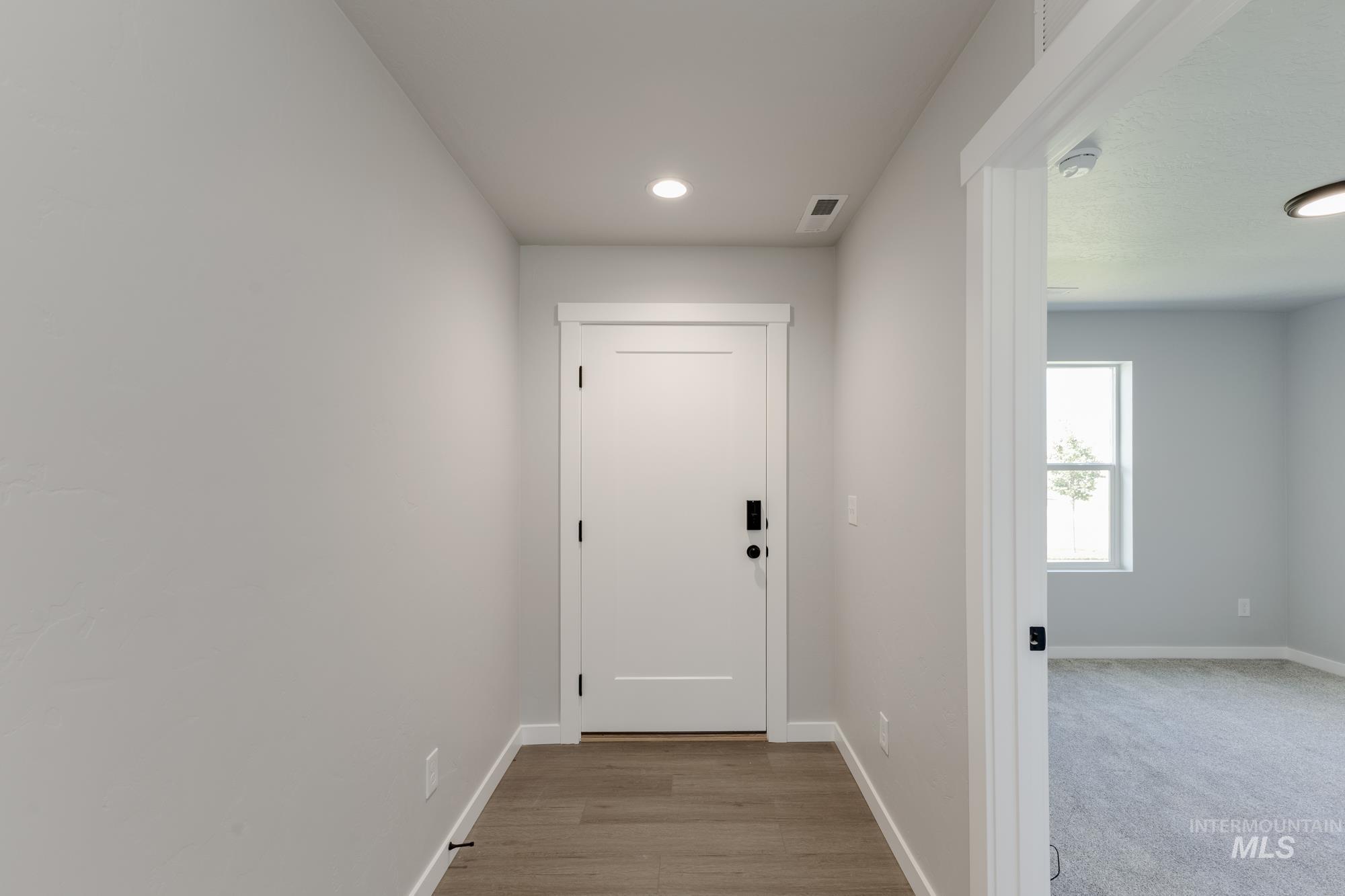 1026 E Perjue Basin Dr Property Photo 2