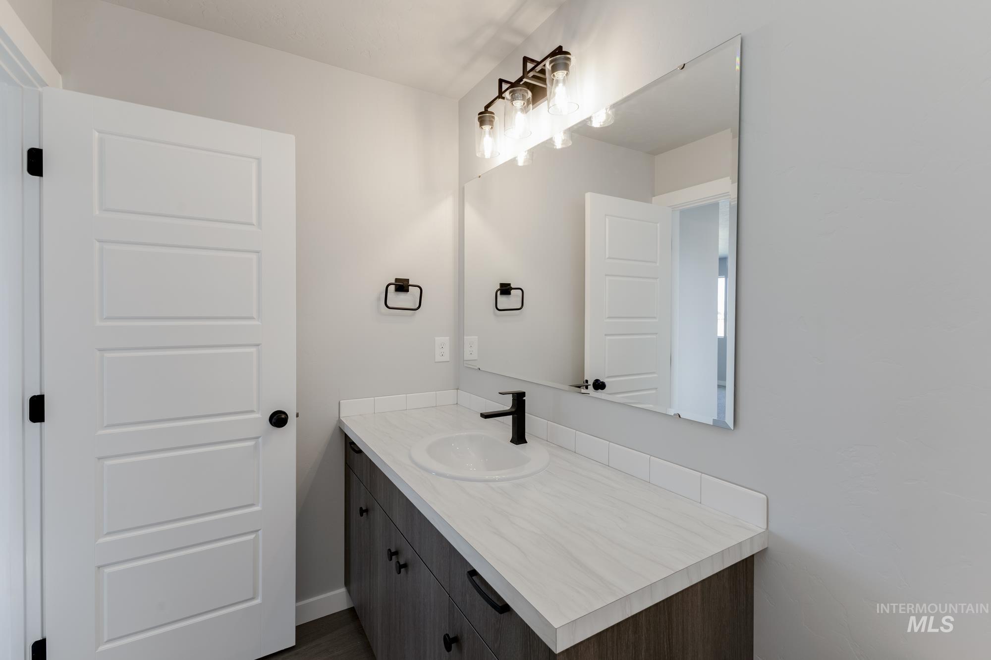1026 E Perjue Basin Dr Property Photo 18