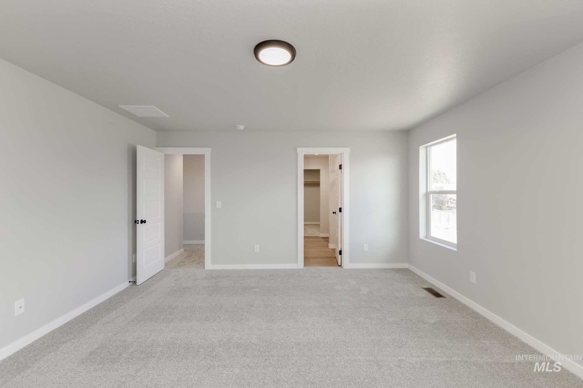 1026 E Perjue Basin Dr Property Photo 23