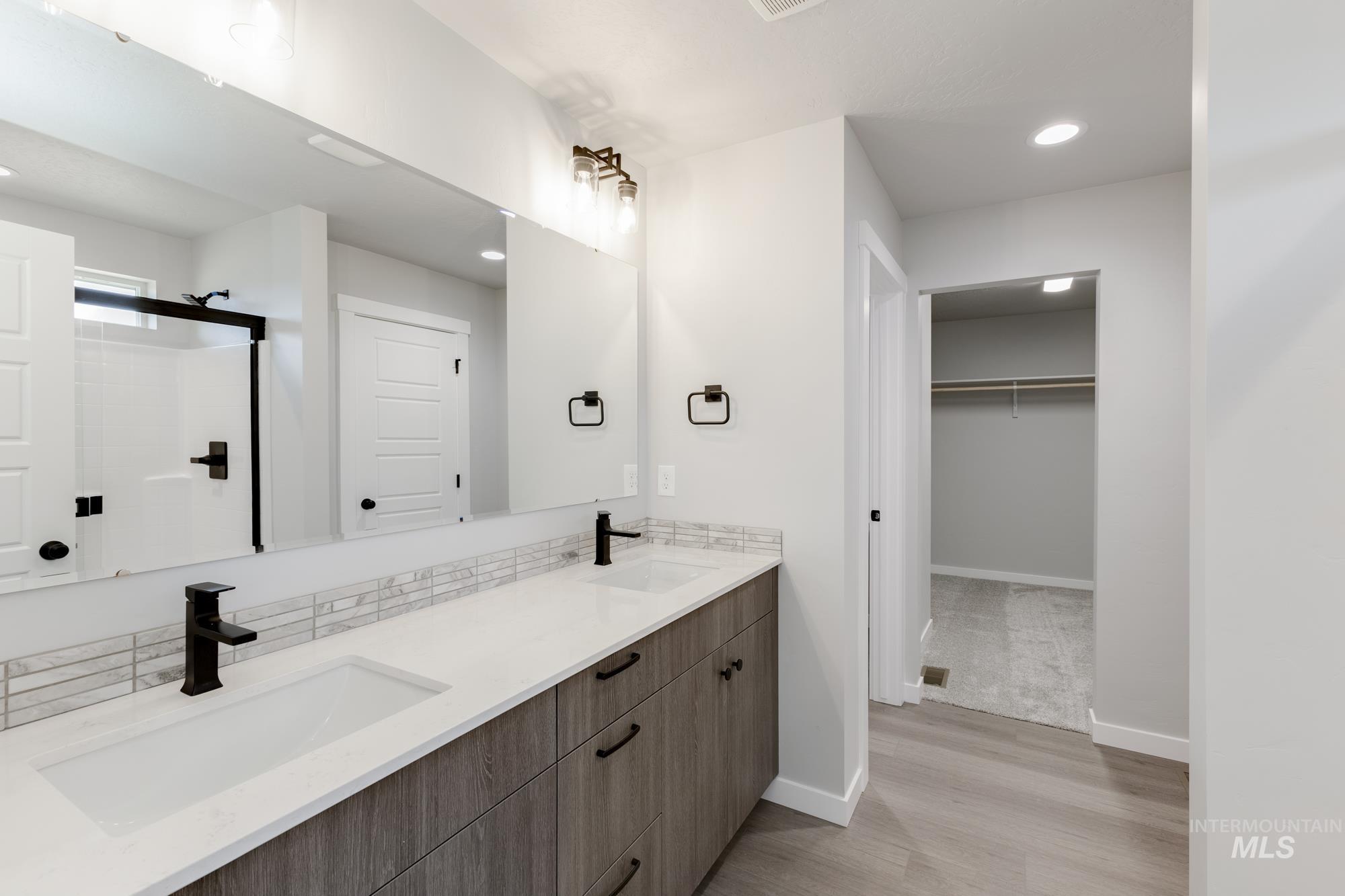 1026 E Perjue Basin Dr Property Photo 24