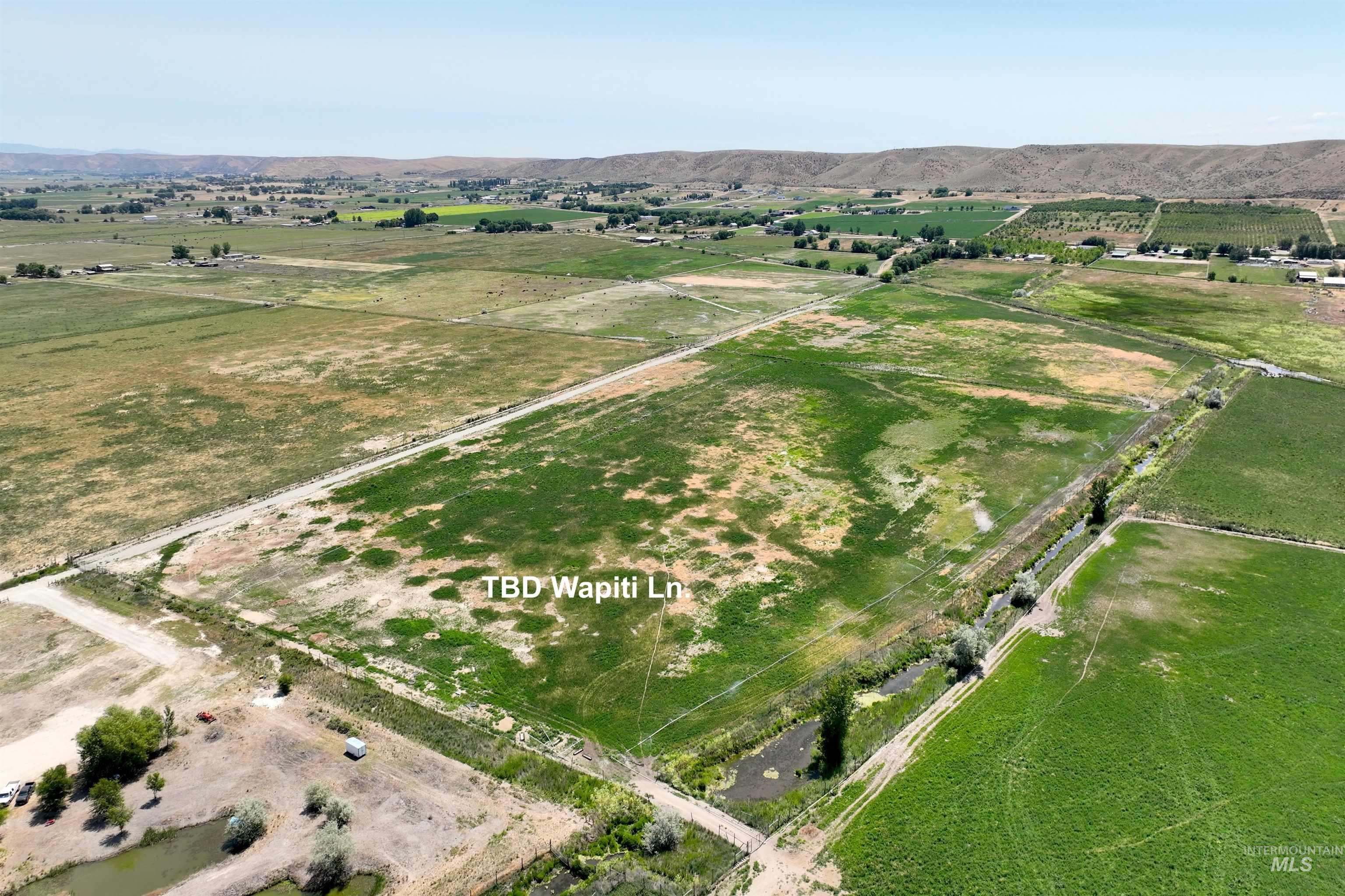 Tbd Wapiti Lane Lot 01 Block 02 Property Photo 1