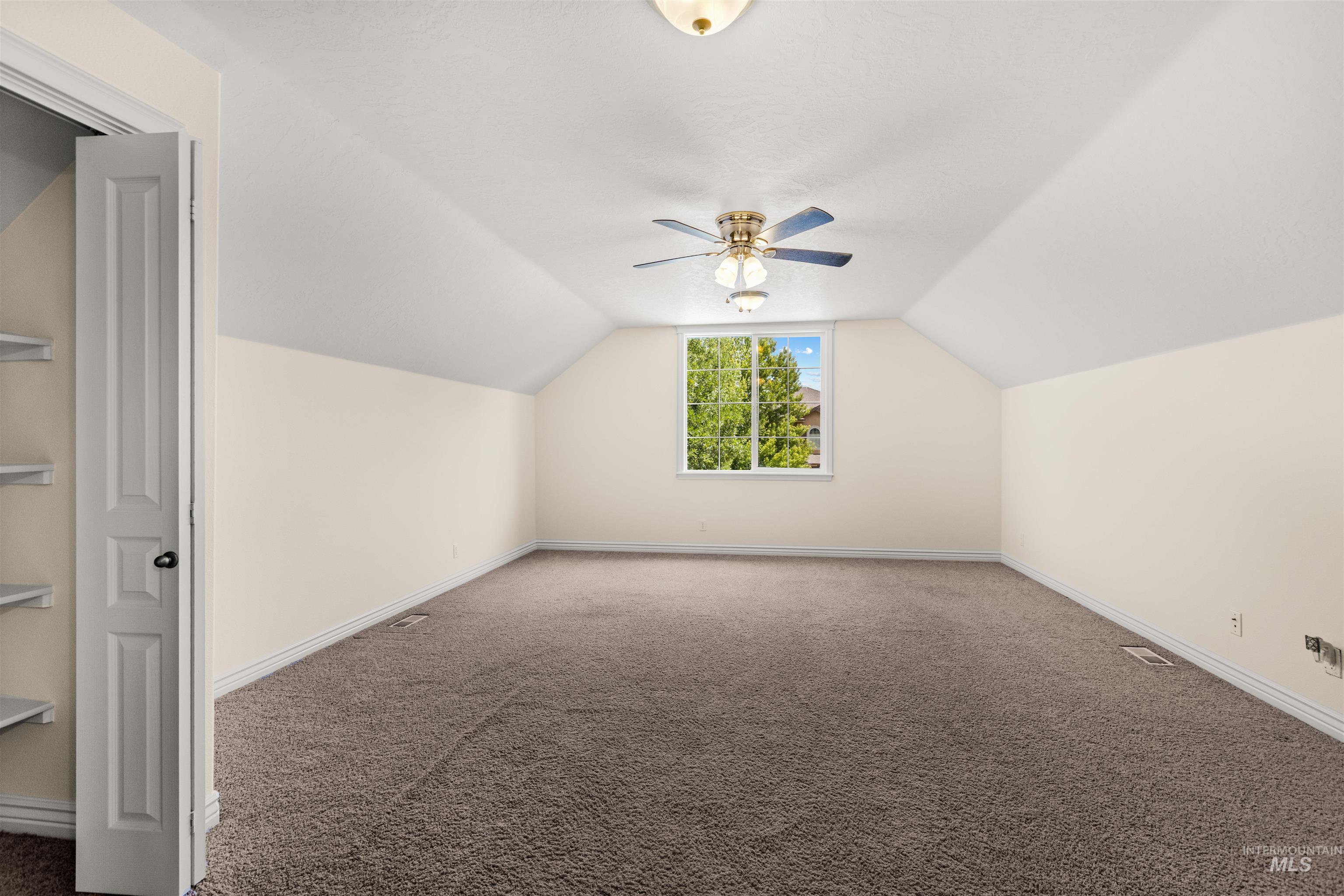 3827 S Lamone Way Property Photo 20