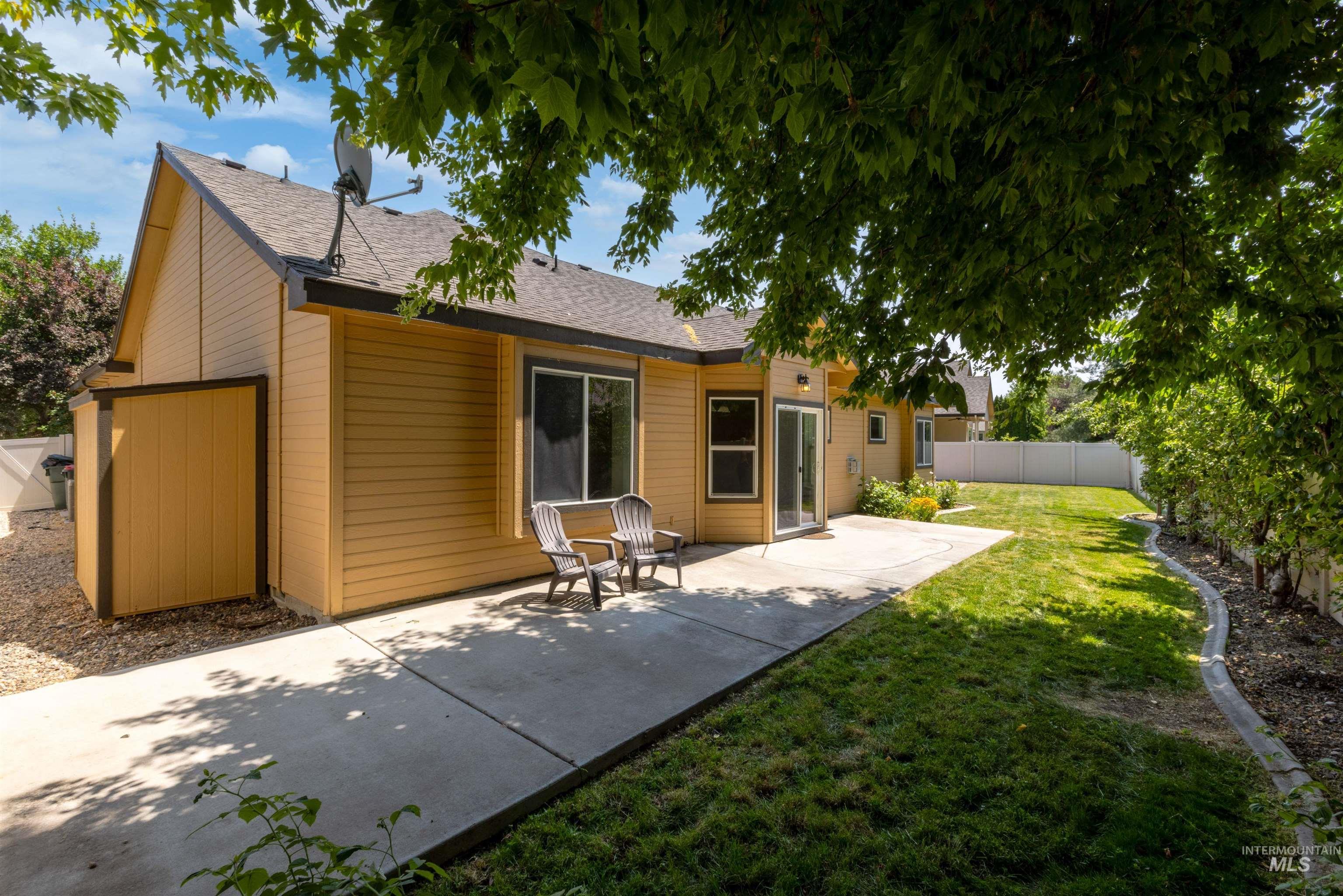 3827 S Lamone Way Property Photo 21