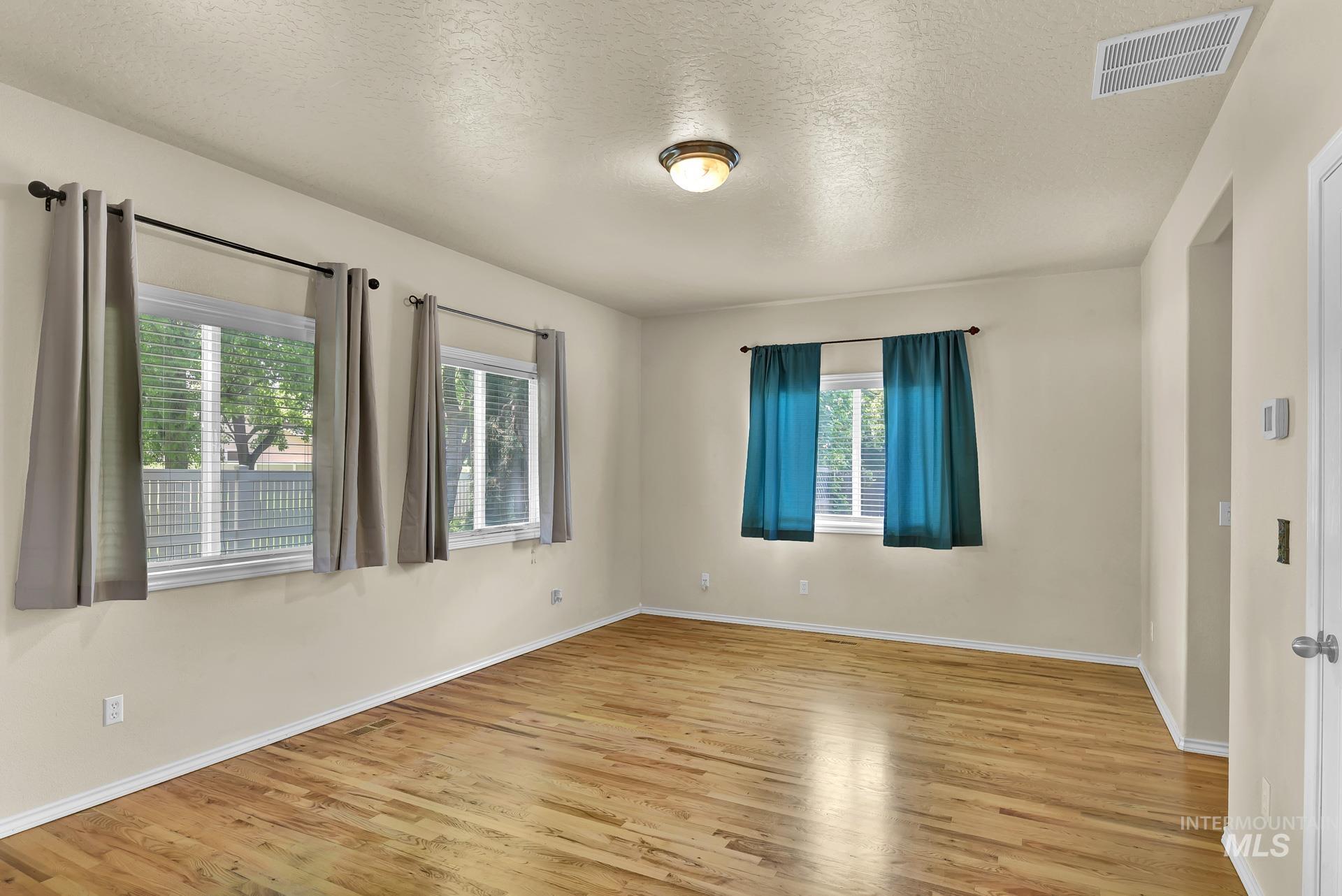 16855 N Gentry Dr Property Photo 16