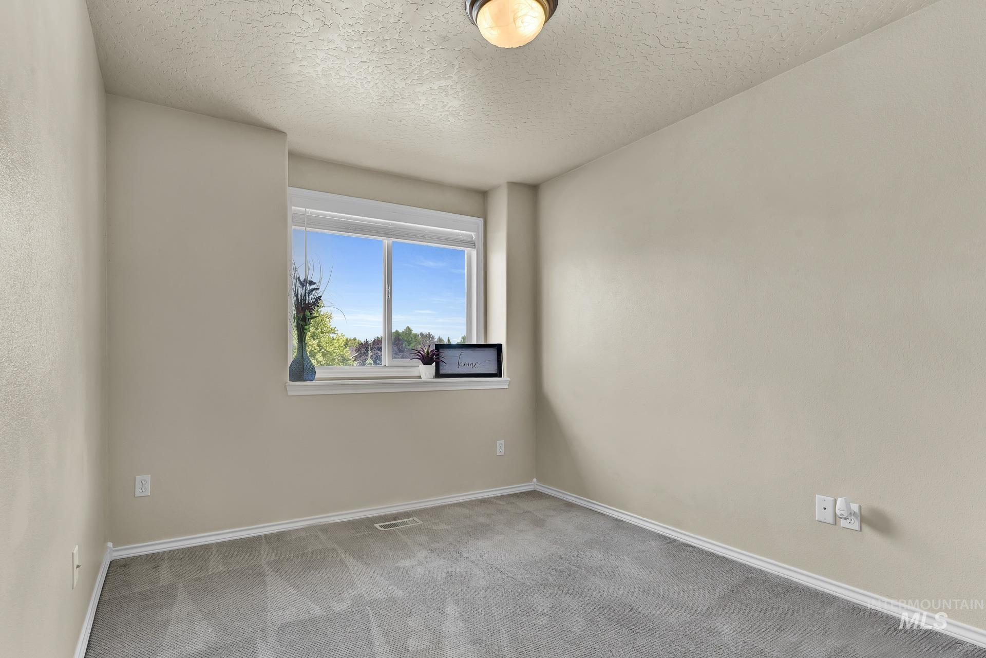 16855 N Gentry Dr Property Photo 26