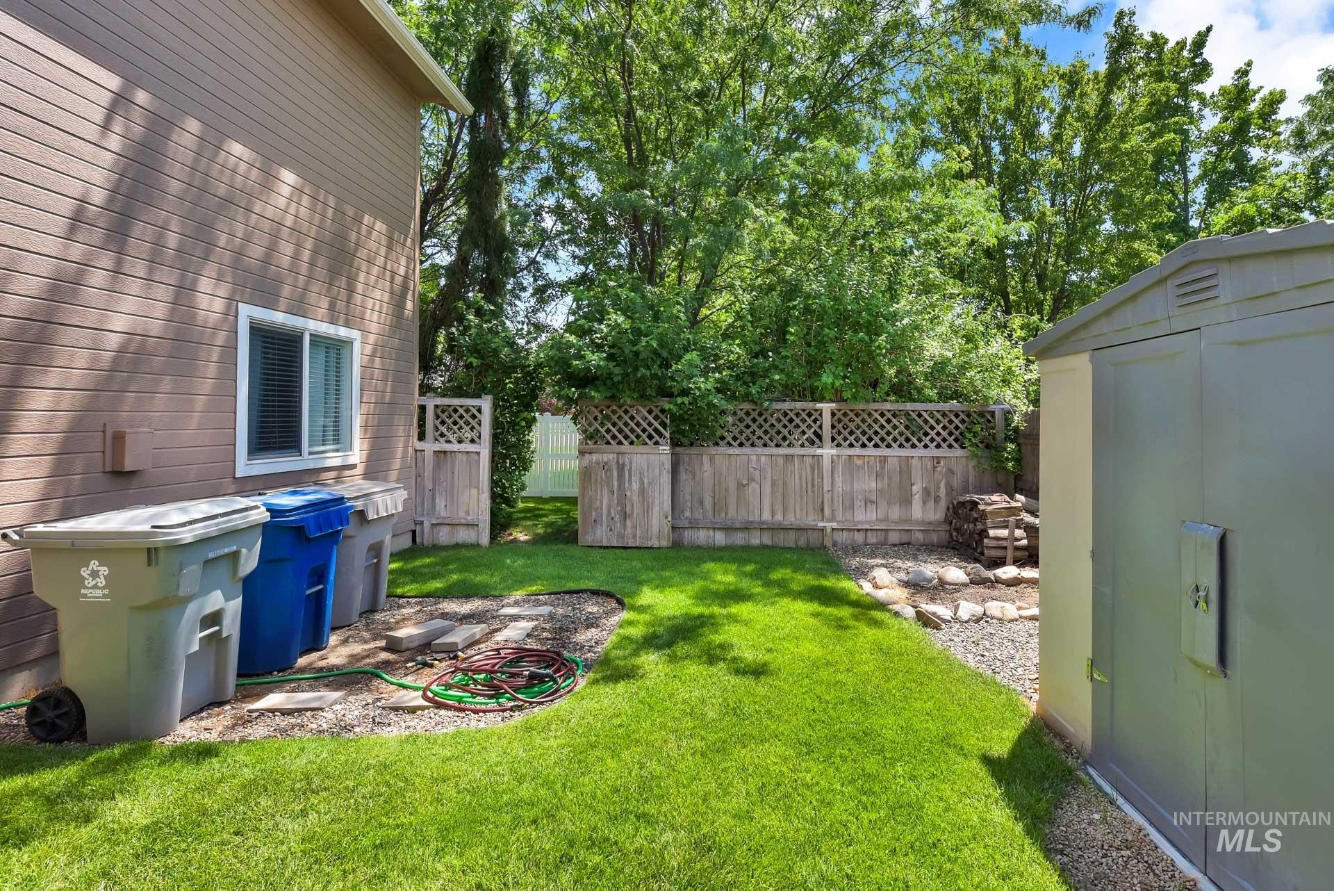 16855 N Gentry Dr Property Photo 38