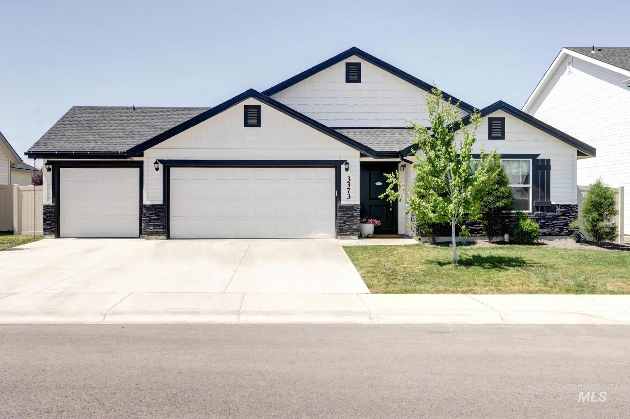 3373 S Rosa Parks Way Property Photo 1