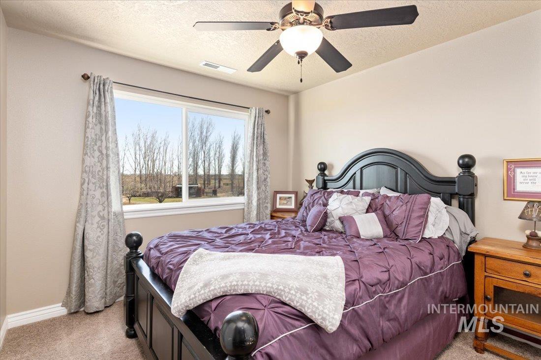 1375 Ross Rd Property Photo 18