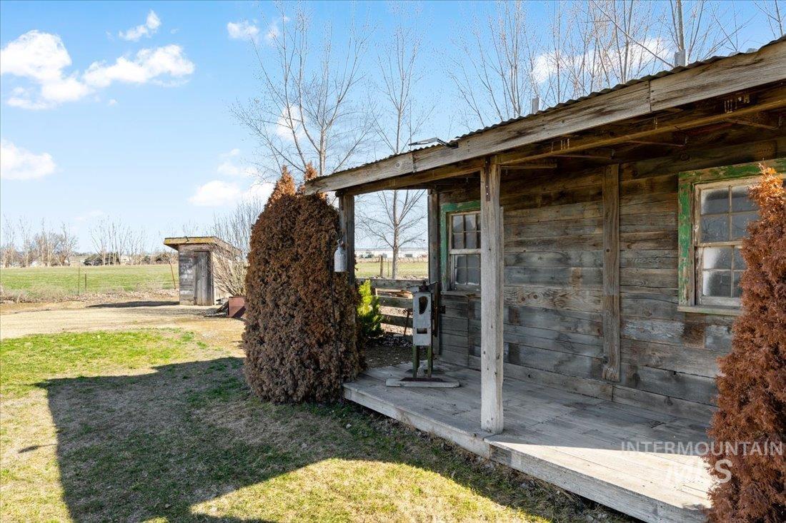 1375 Ross Rd Property Photo 31