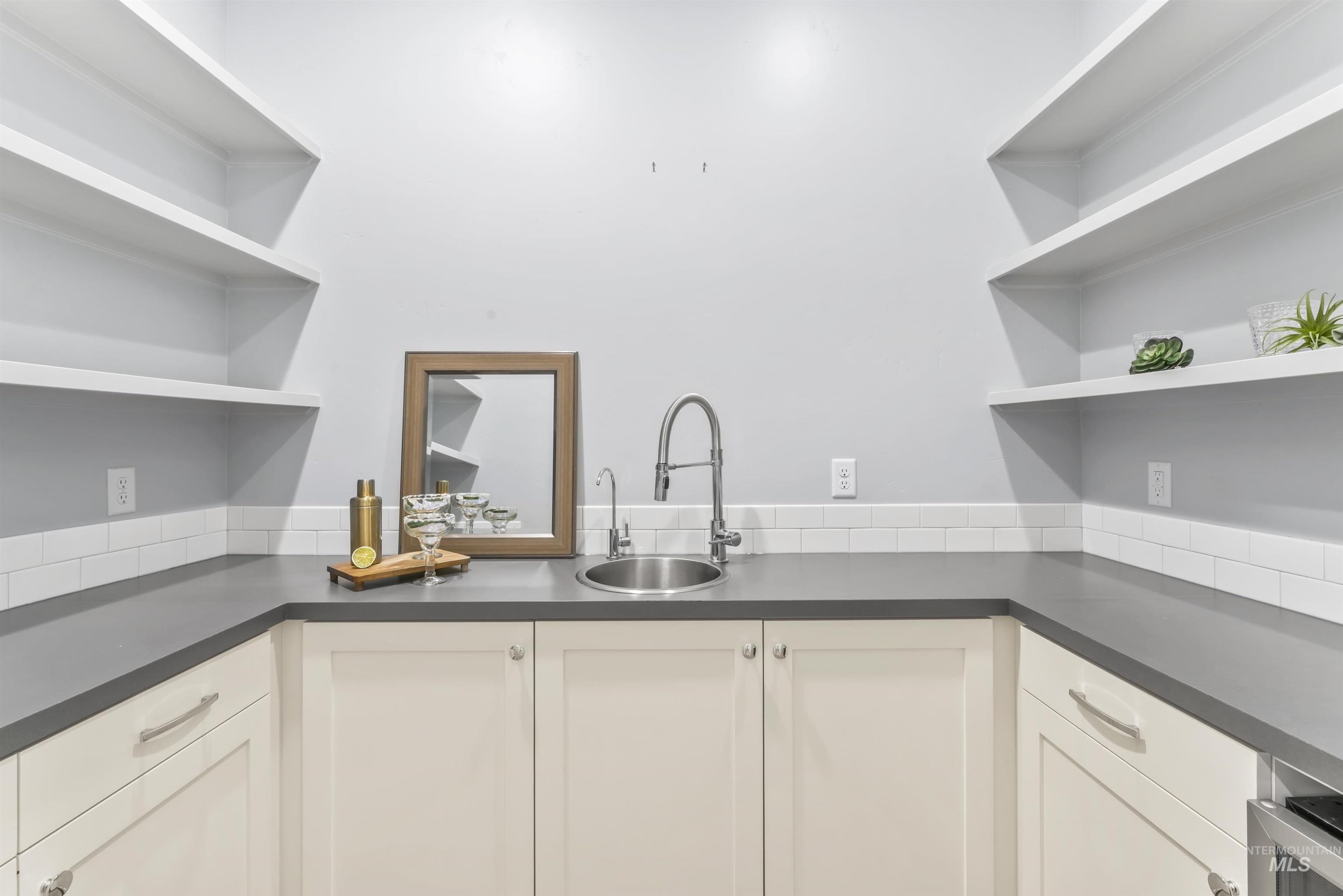 5001 S Twilight Mist Way Property Photo 12