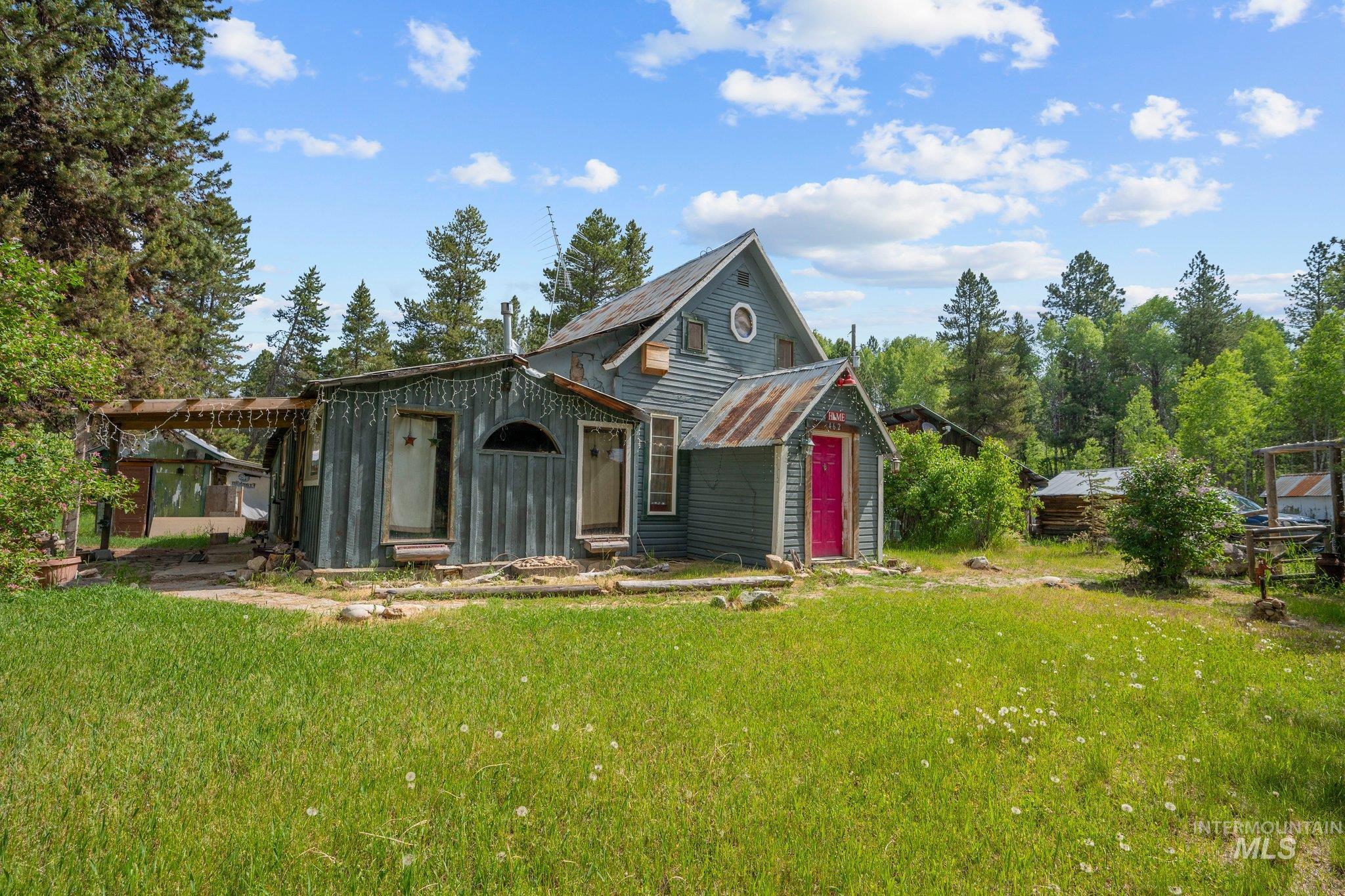 462 Gold Fork Property Photo 1