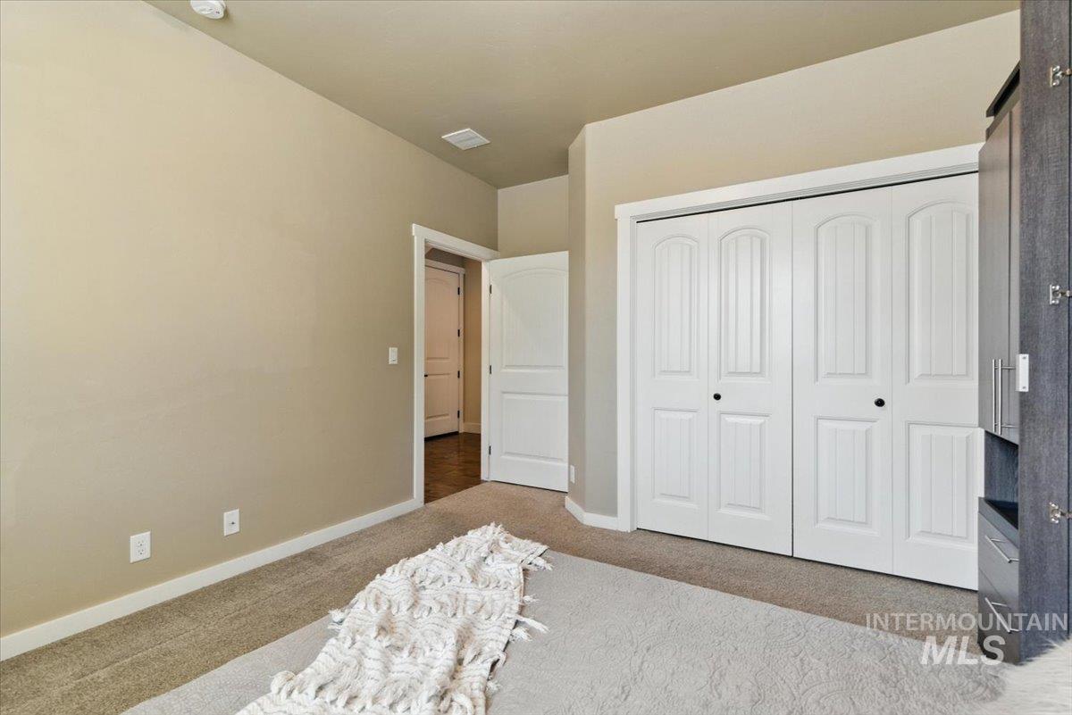 18160 N Streams Edge Way Property Photo 12