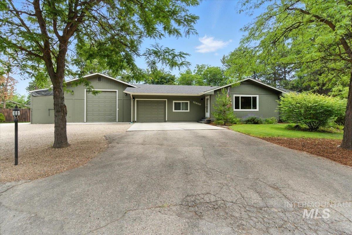 12600 Cedarwood