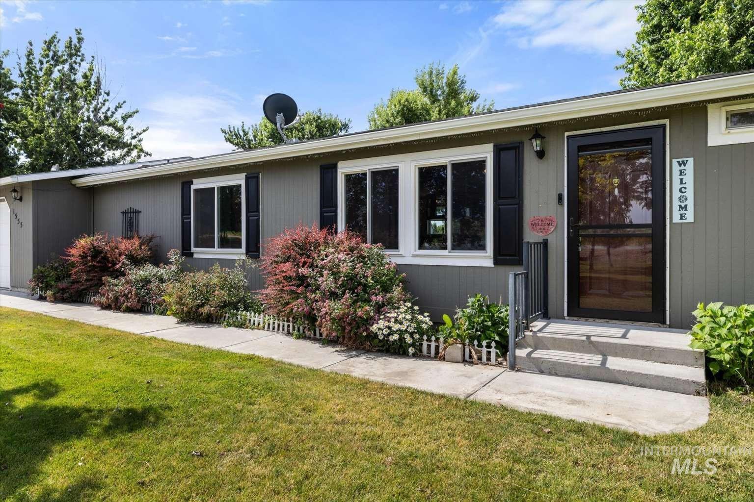 1555 W Central Property Photo 1