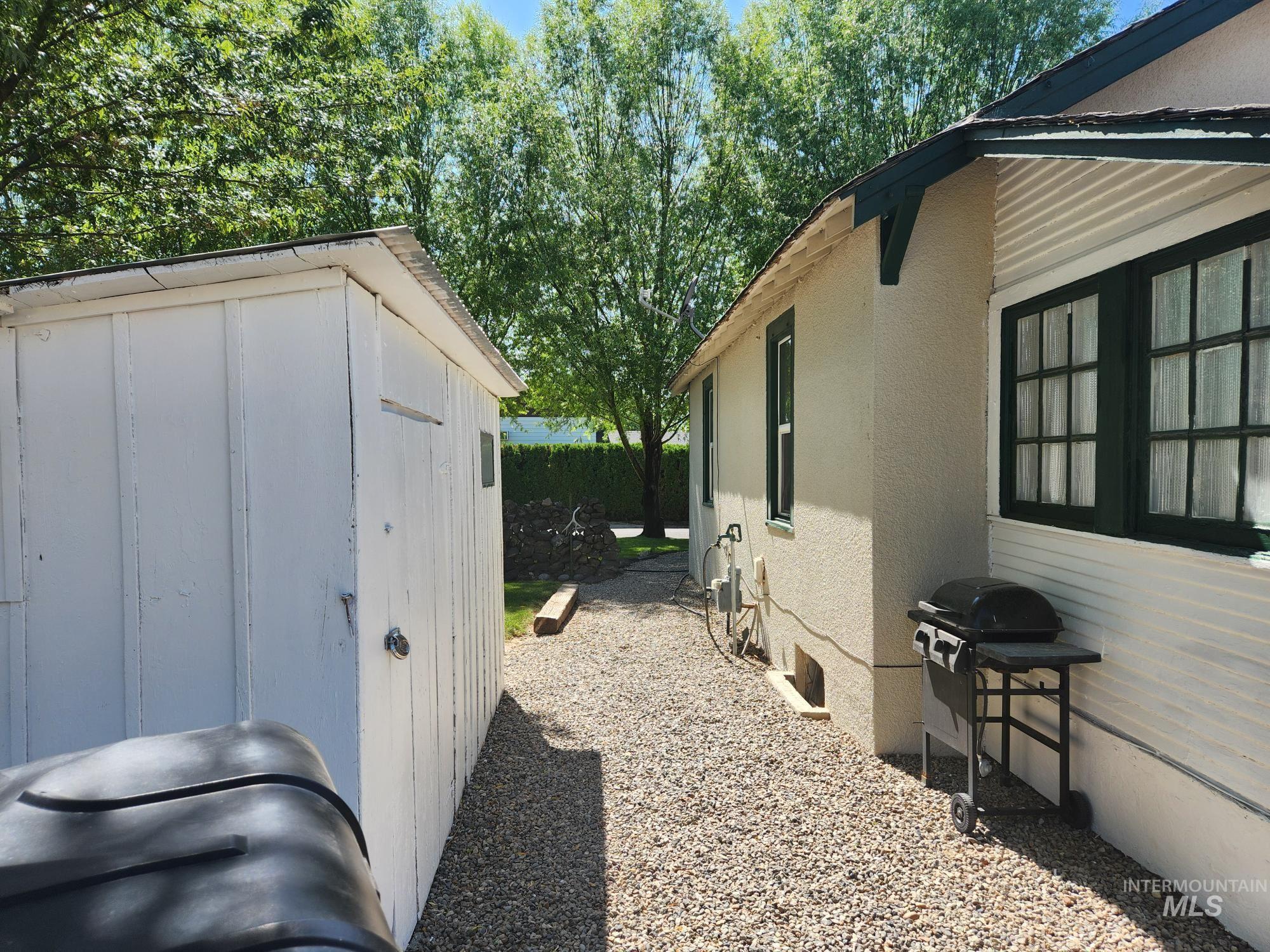 604 S Davis Property Photo 24