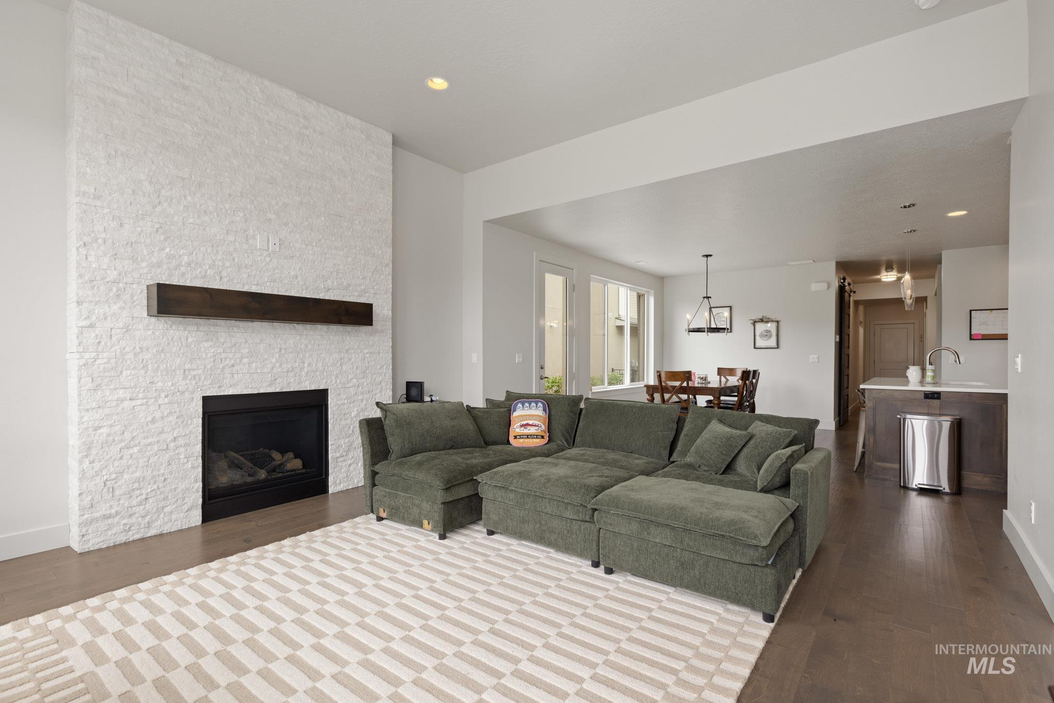 4417 E Rivernest Dr. Property Photo 5