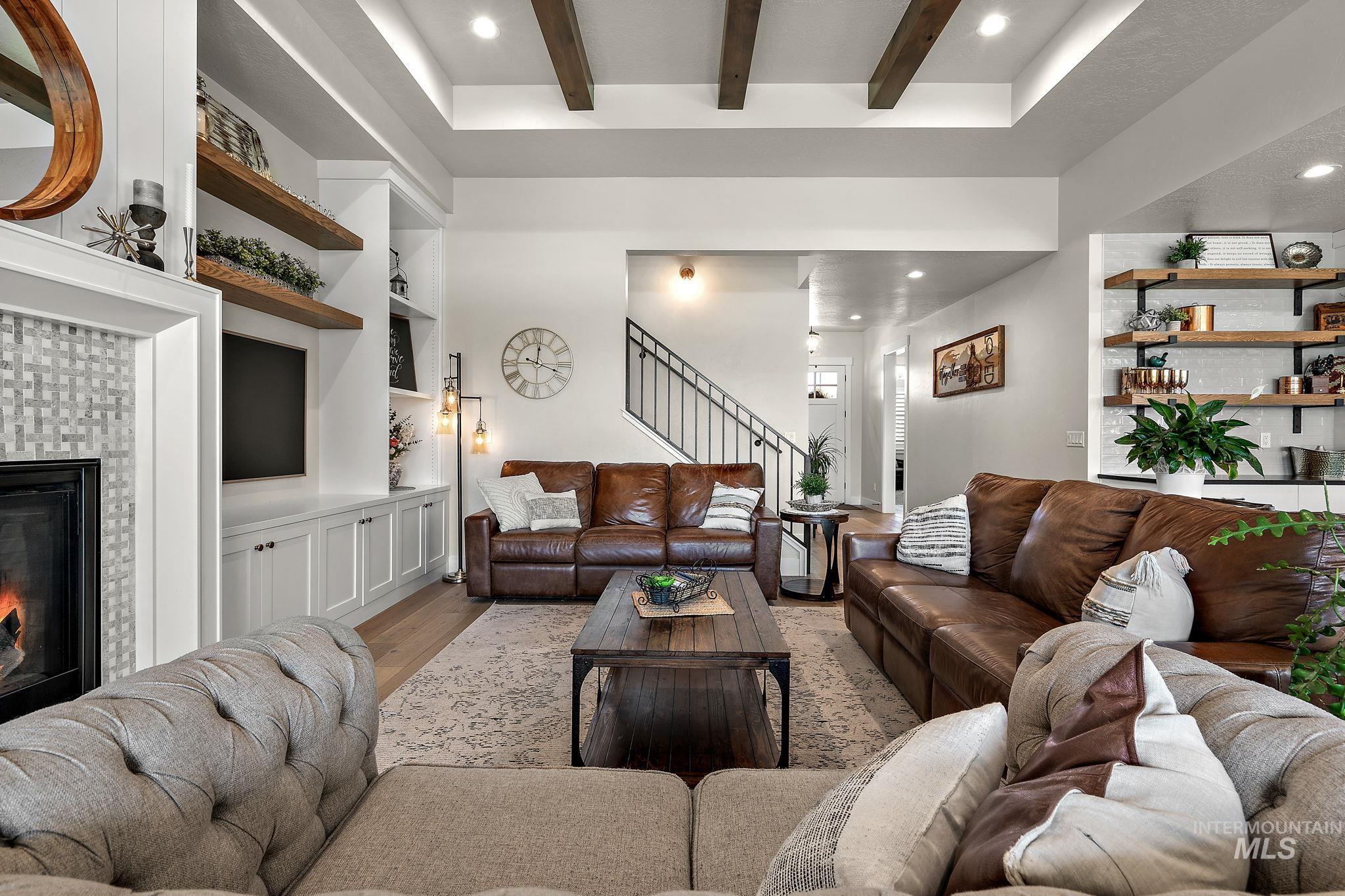 5209 W Strant Steet Property Photo 11