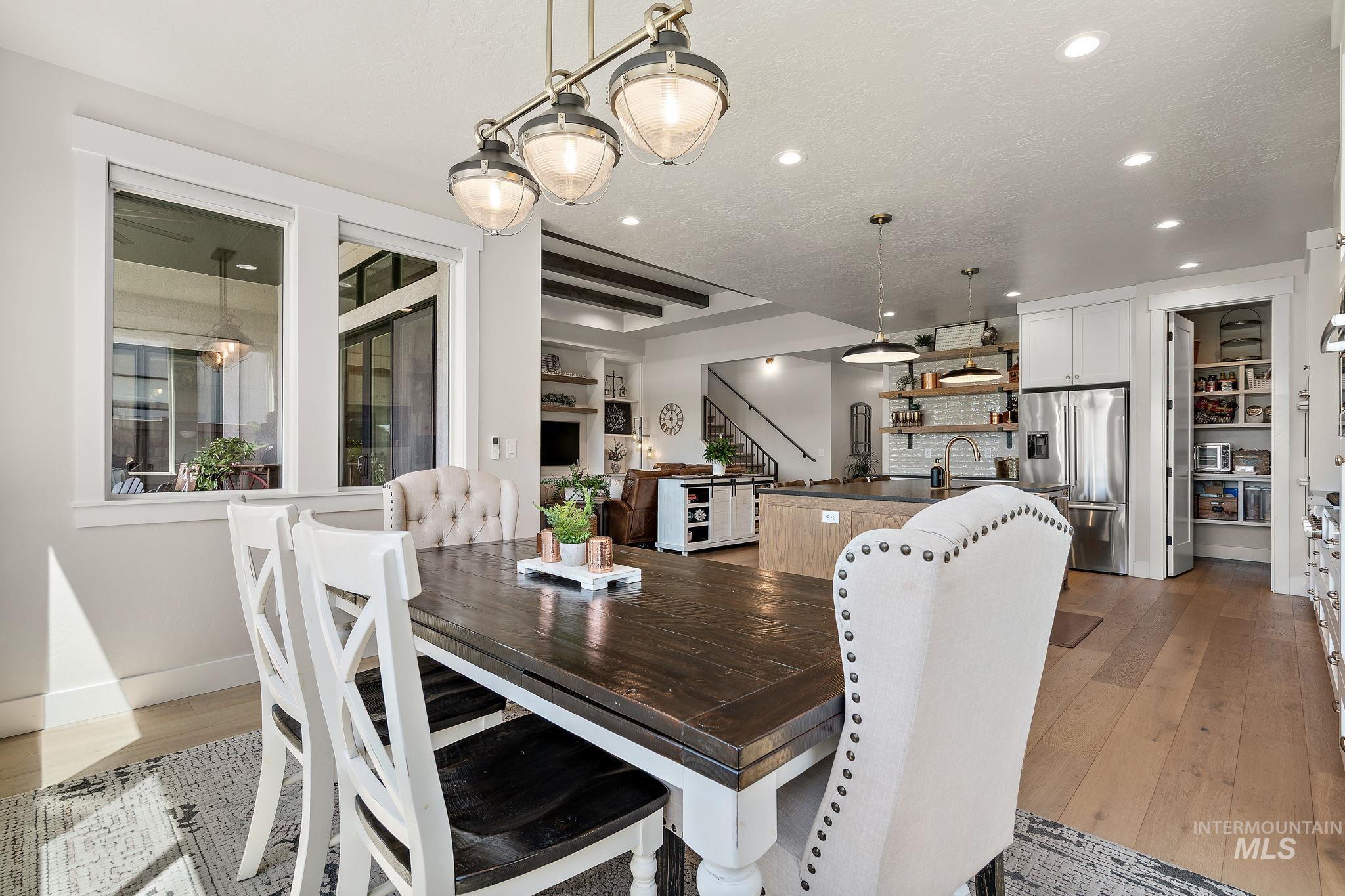 5209 W Strant Steet Property Photo 23