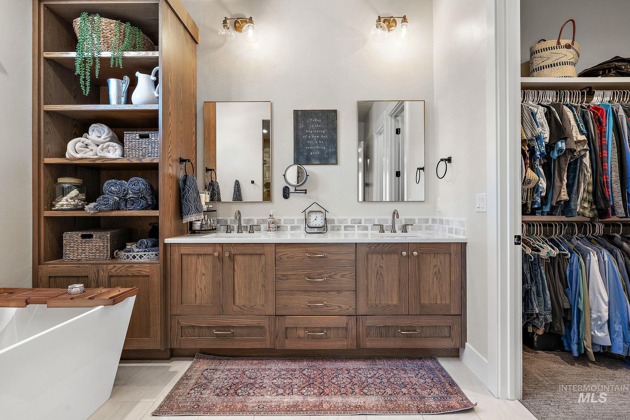 5209 W Strant Steet Property Photo 30