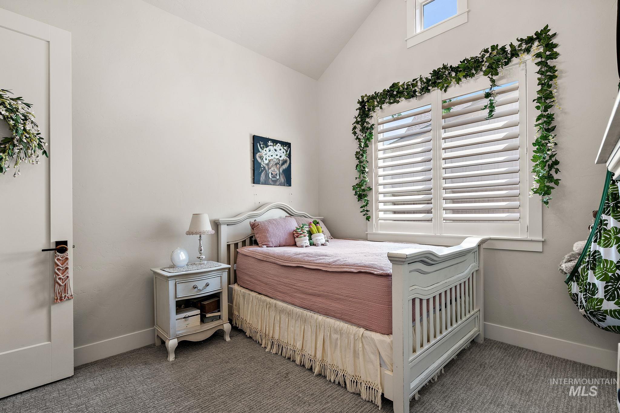 5209 W Strant Steet Property Photo 37