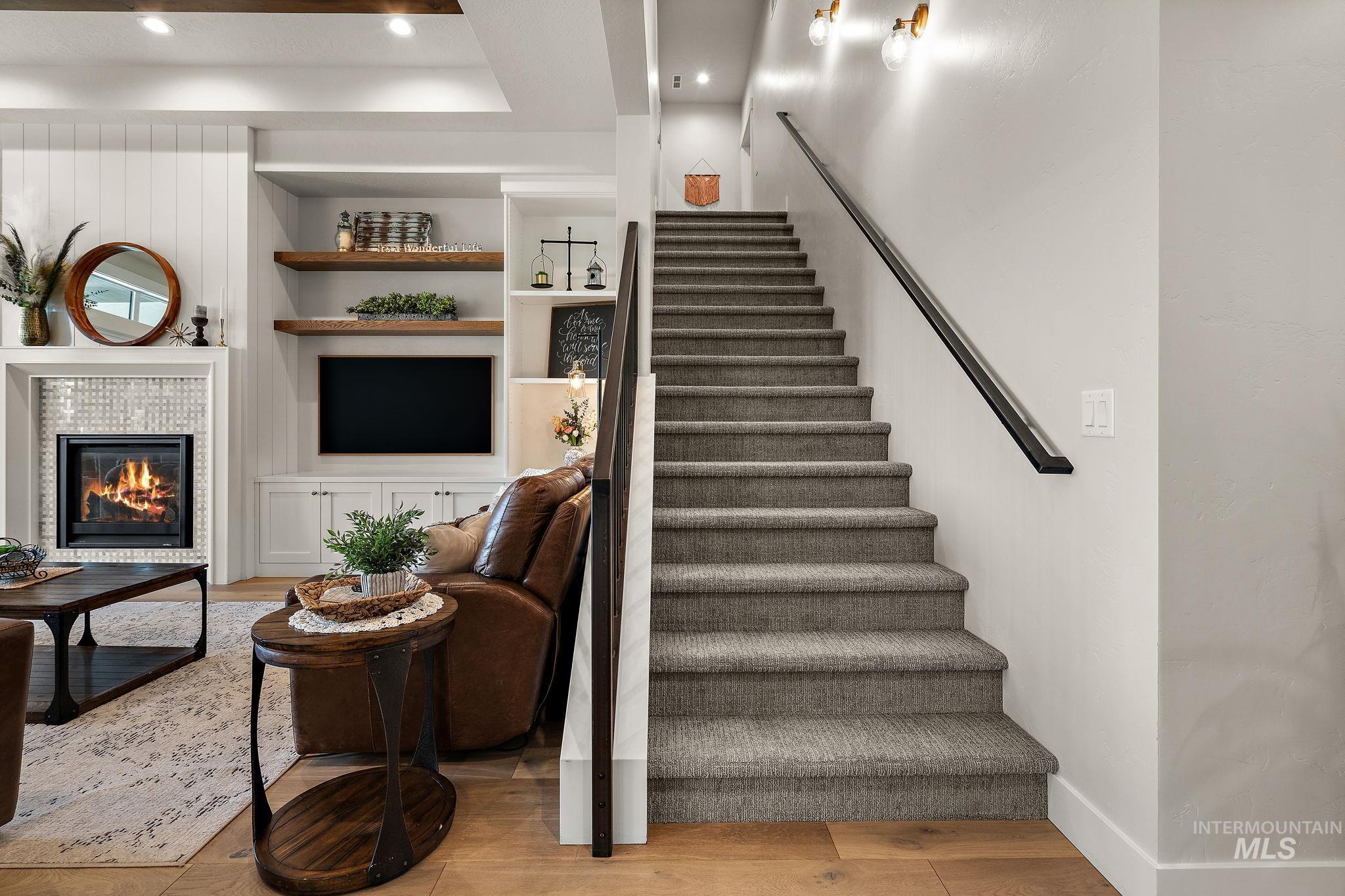 5209 W Strant Steet Property Photo 38